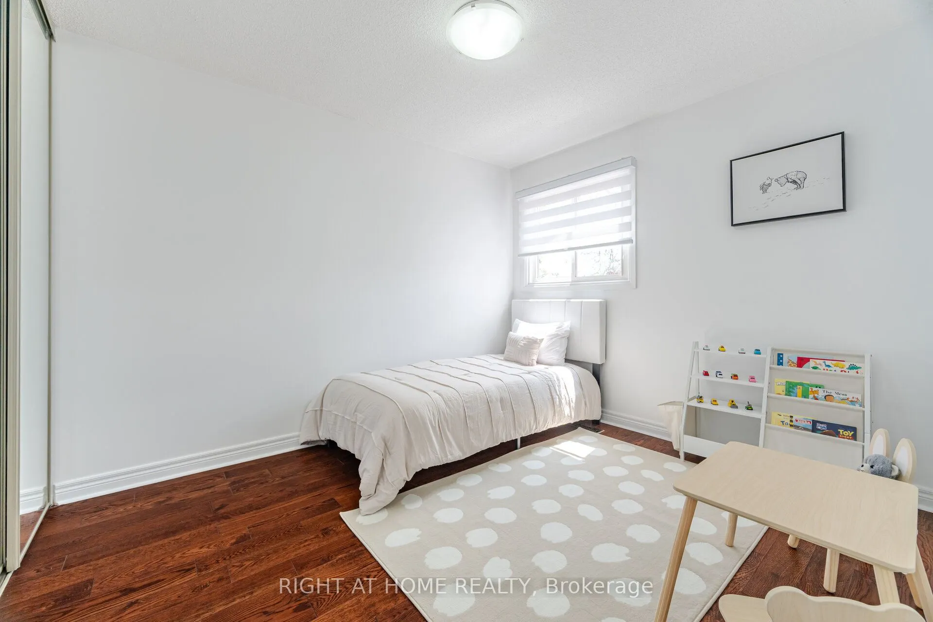 6 Winterfold Drive