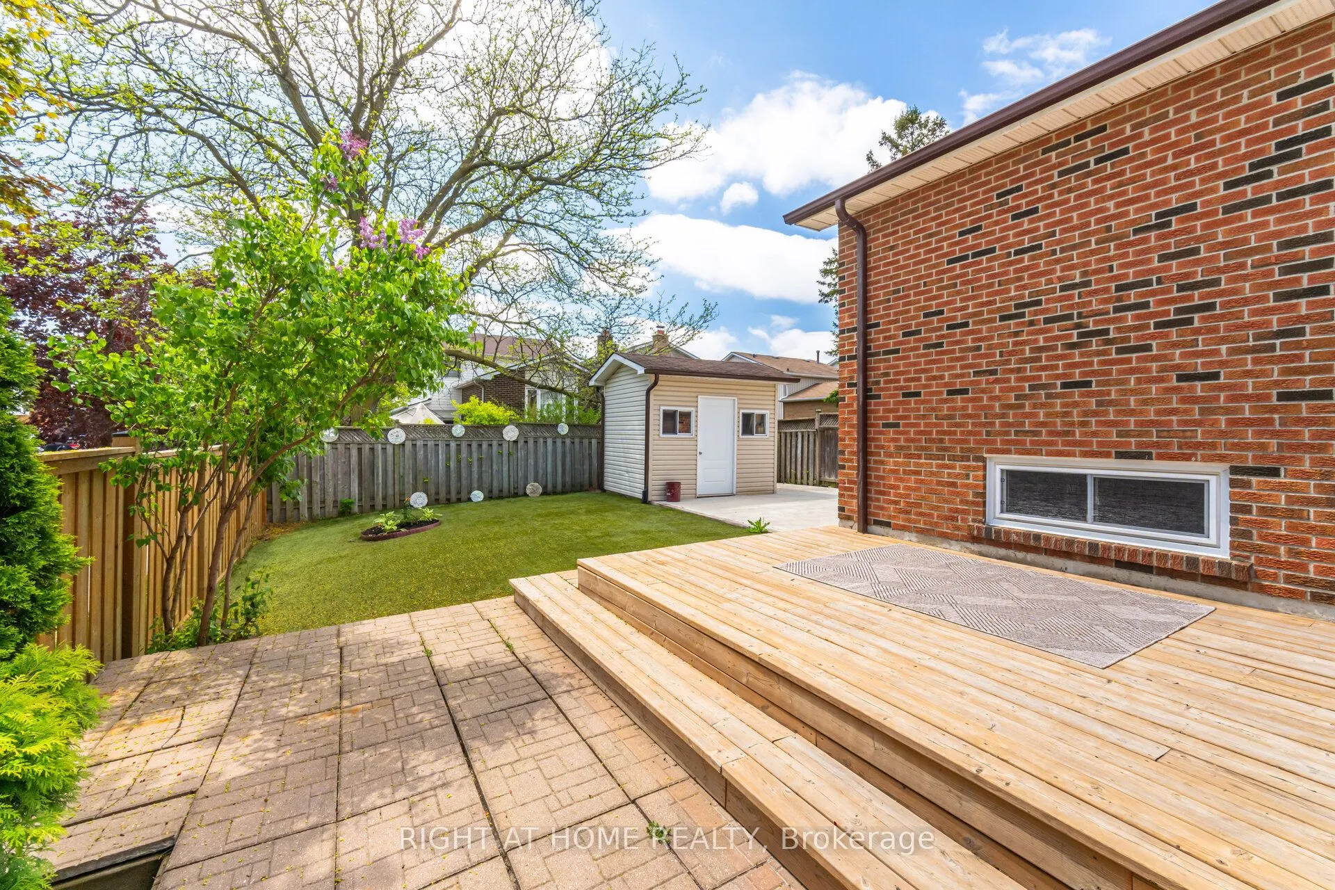 6 Winterfold Drive