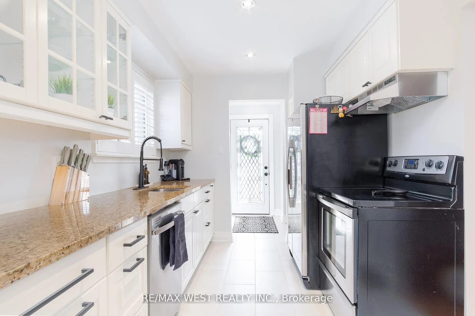 30 Tindale Road