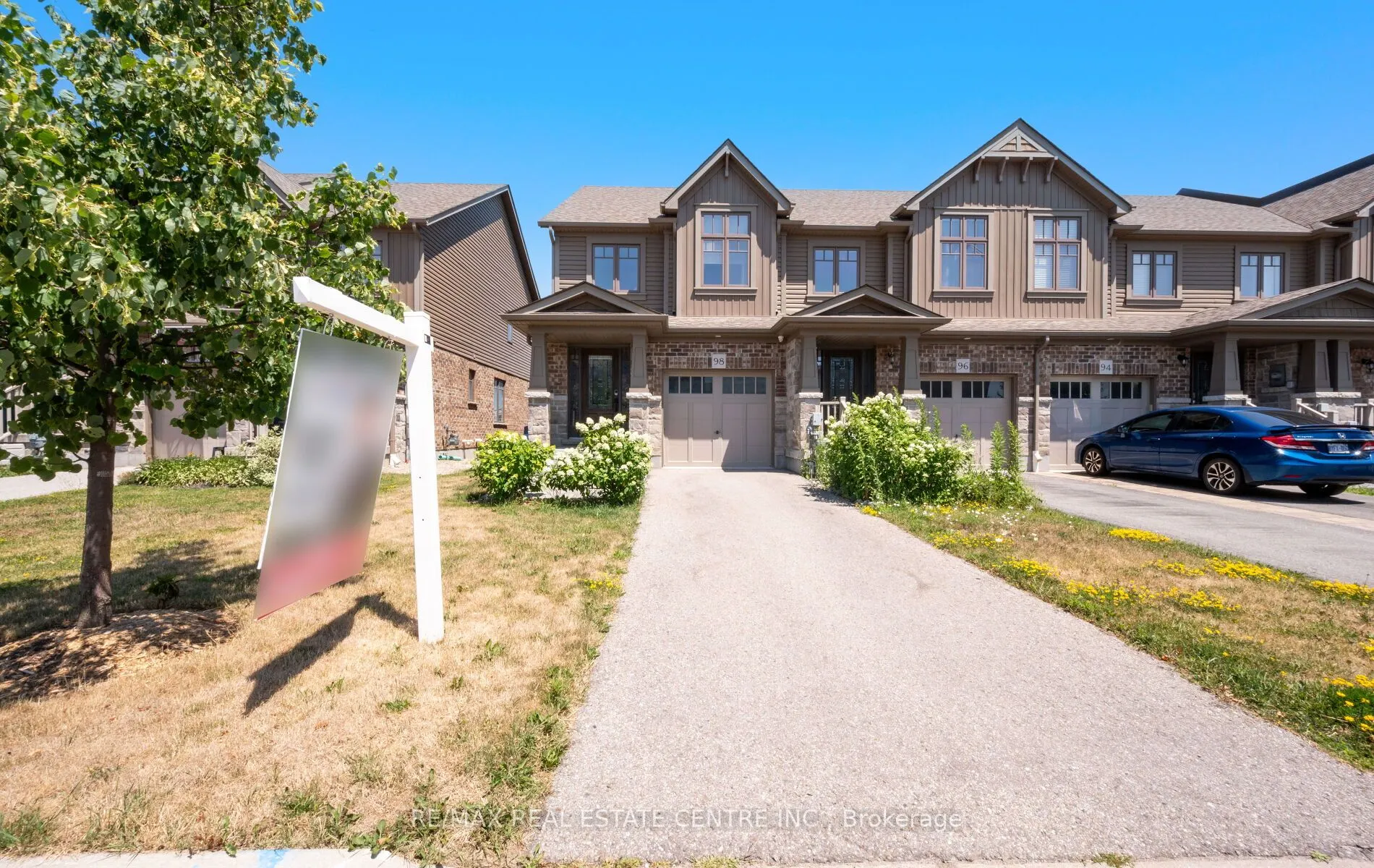 98 Winterton Court