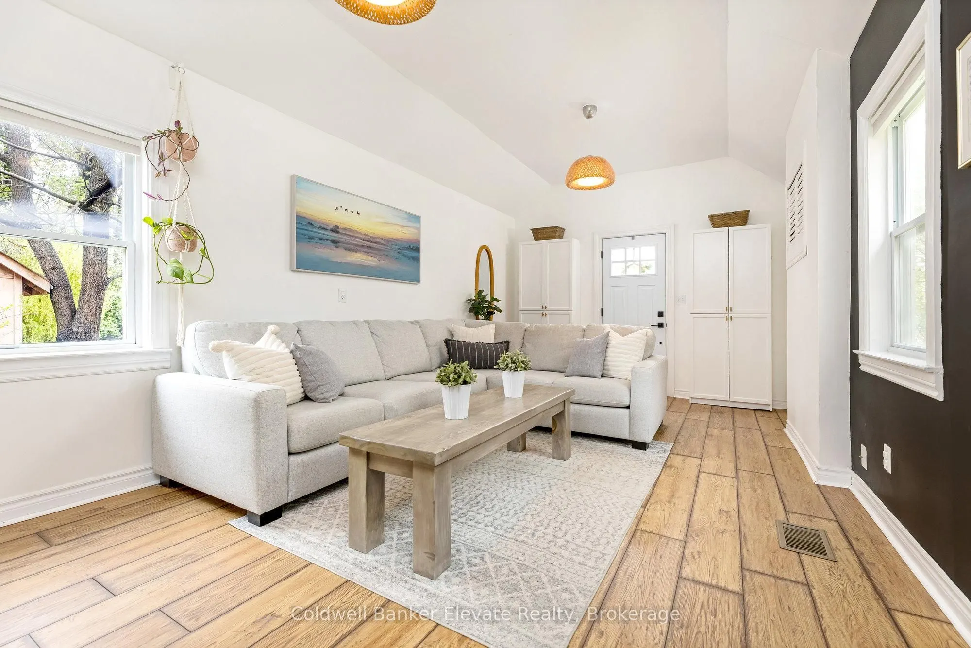 243 Queen Street E