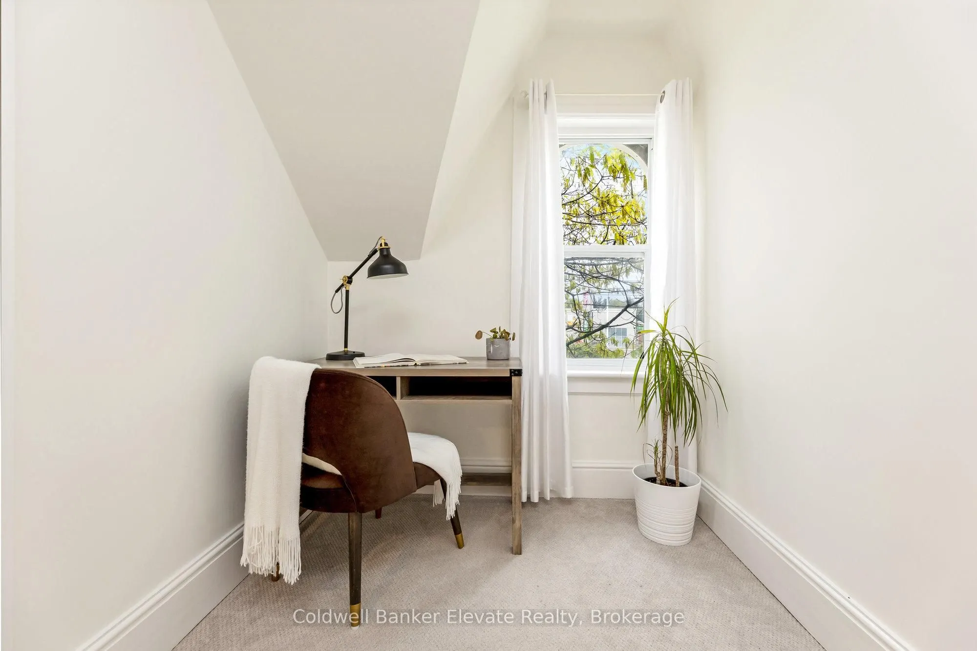 243 Queen Street E