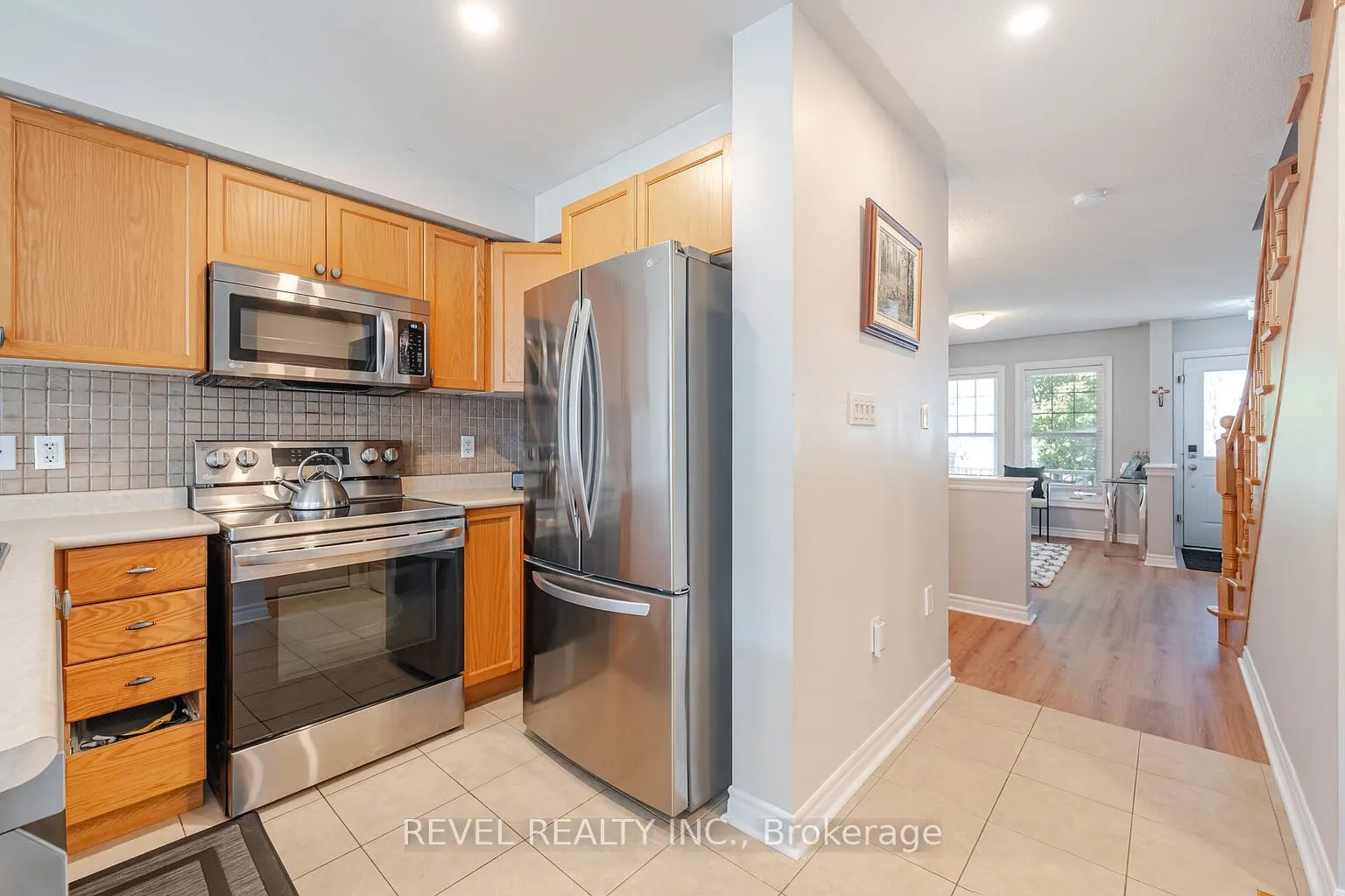 132 SWINDALE Drive