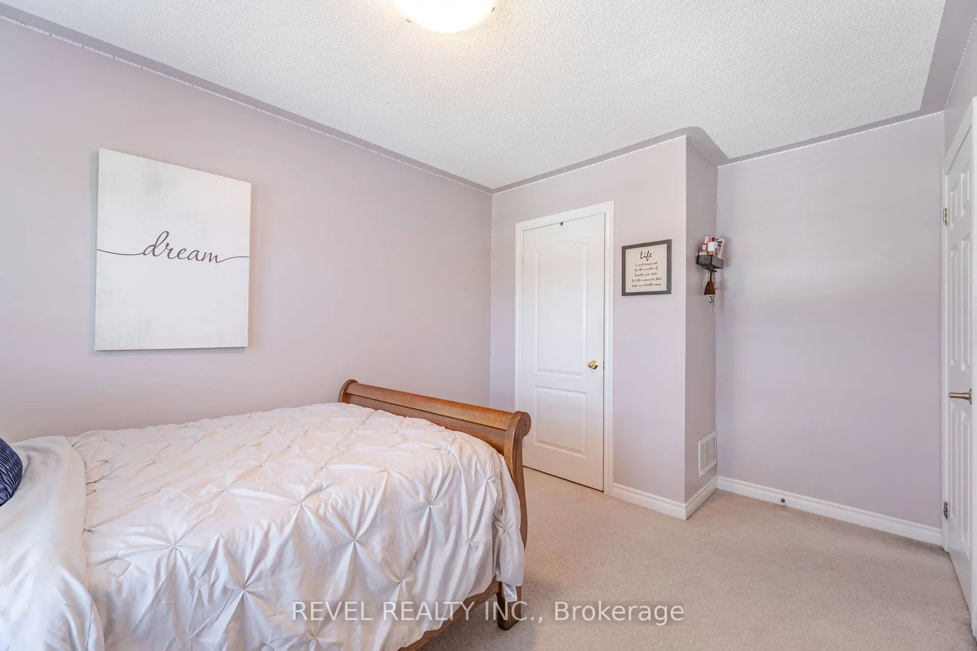 132 SWINDALE Drive