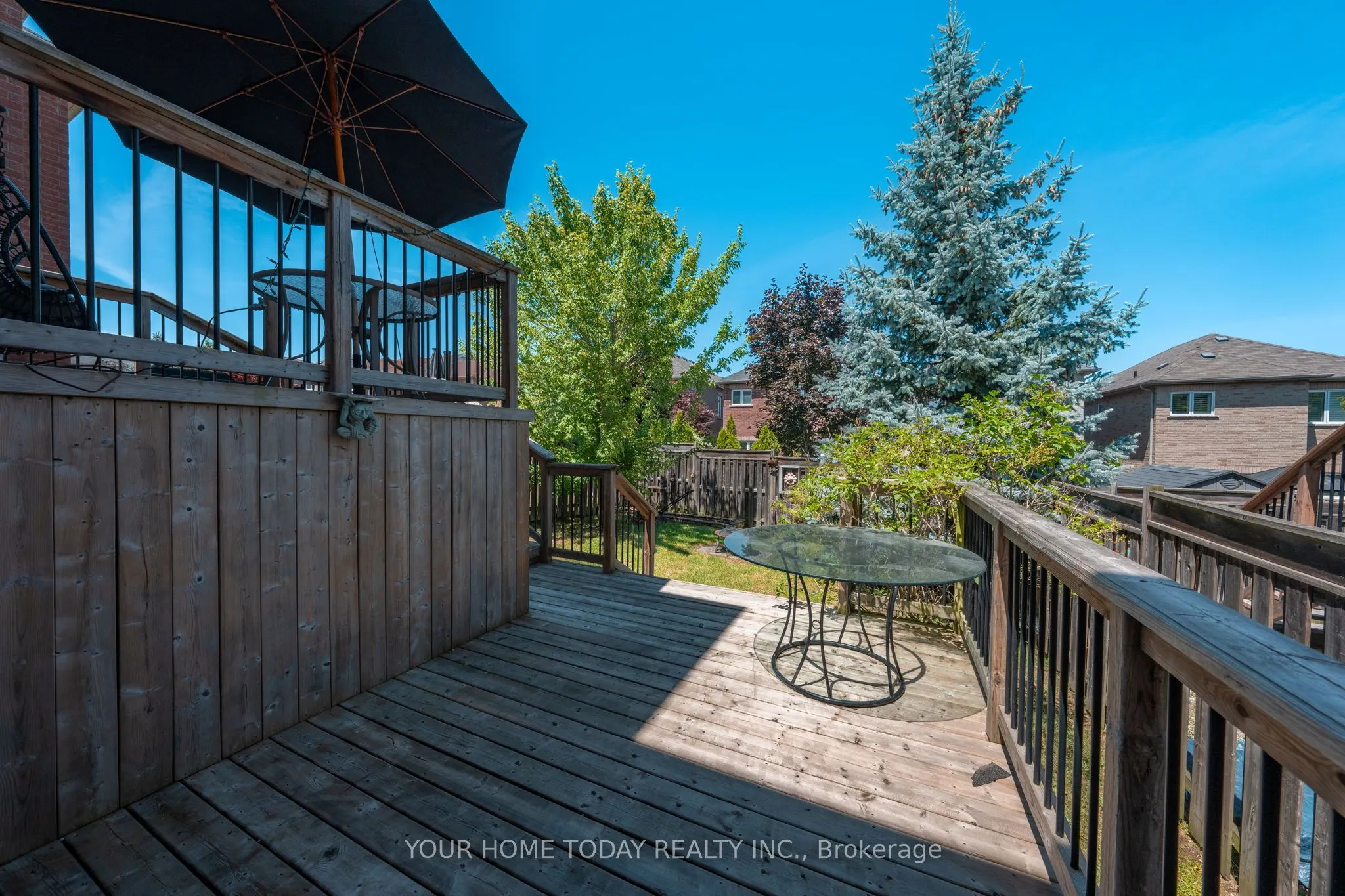 31 Elderberry Gate