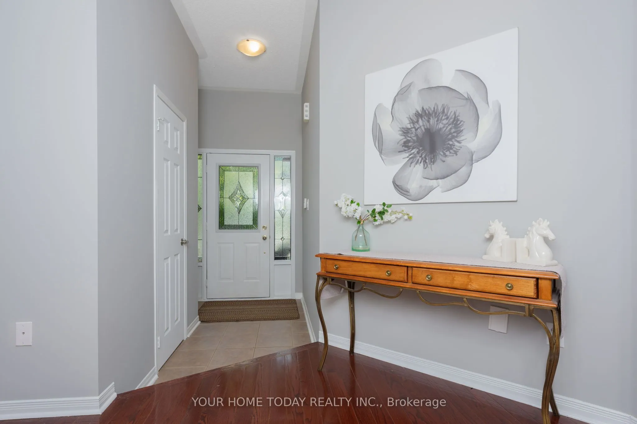 31 Elderberry Gate