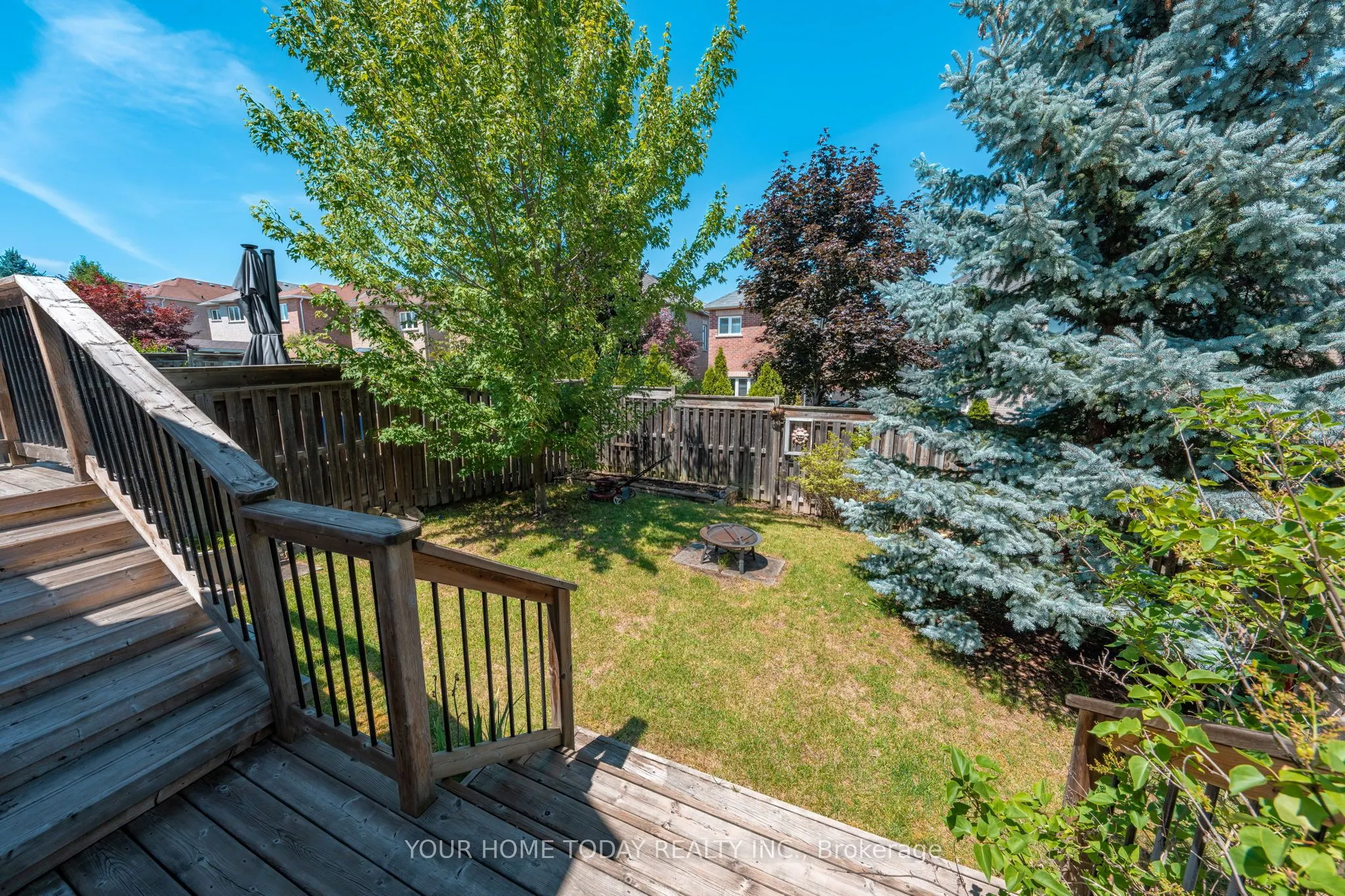 31 Elderberry Gate