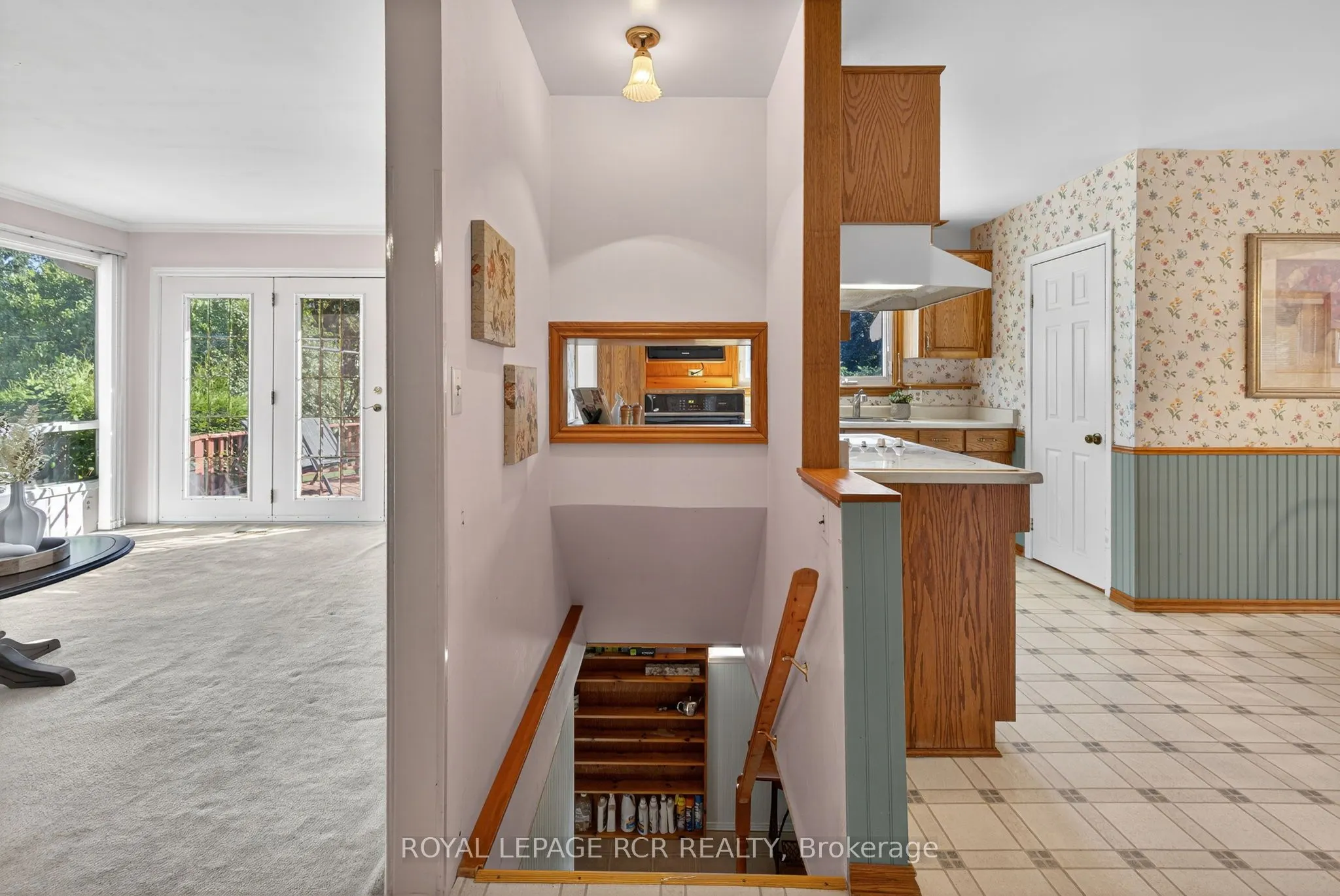 7 Wallace Avenue