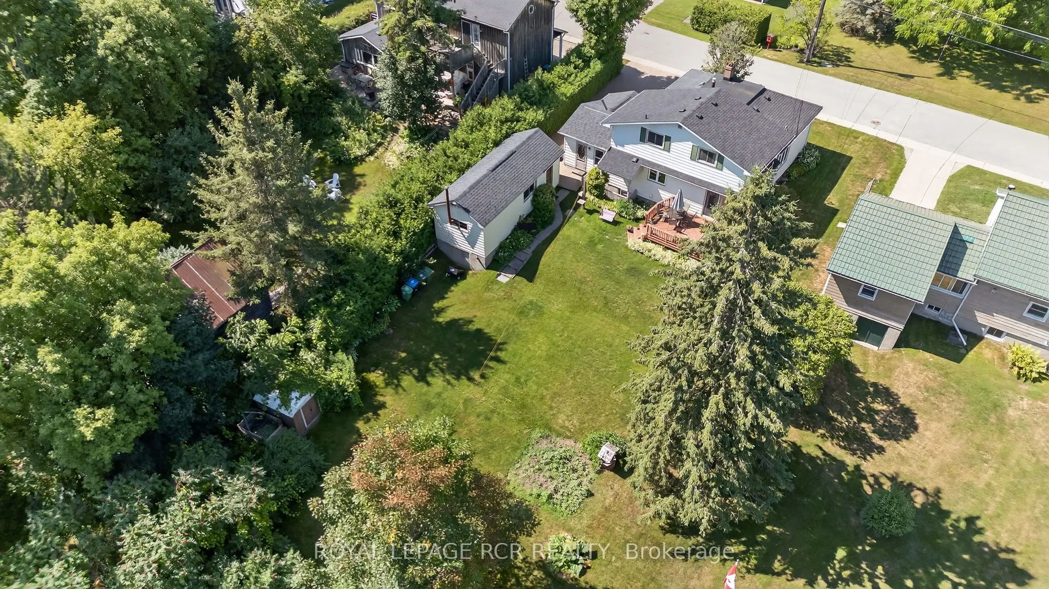 7 Wallace Avenue