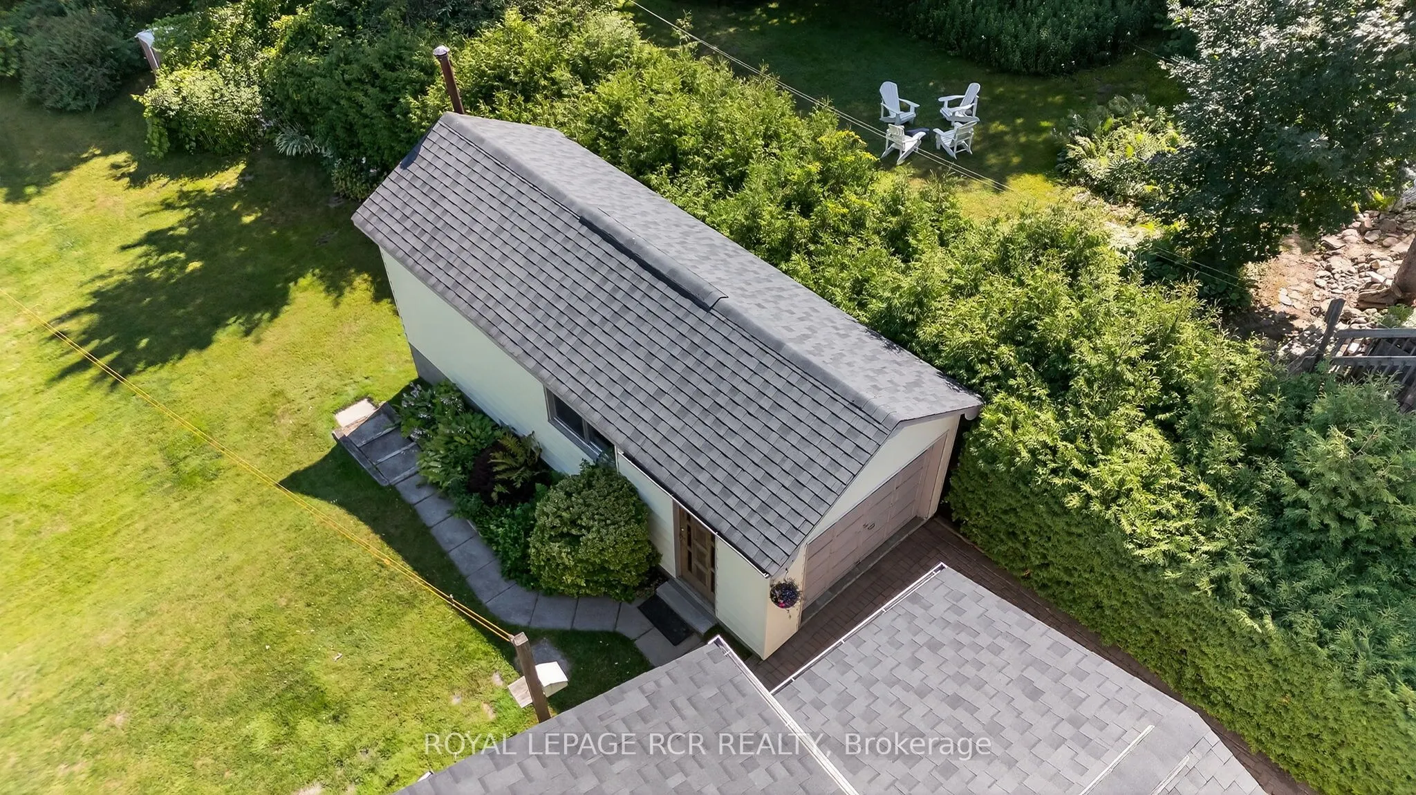 7 Wallace Avenue