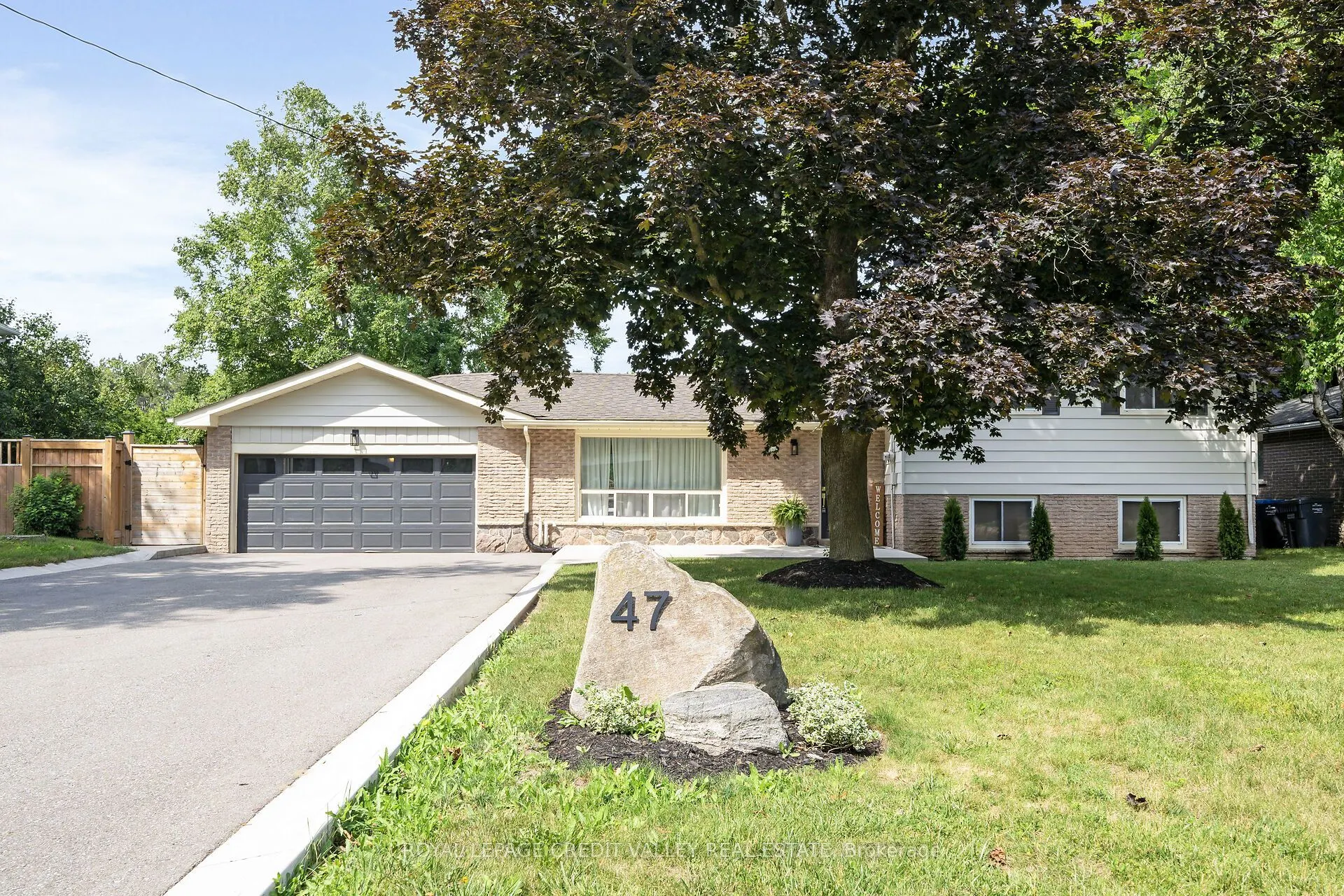 47 Larry Street