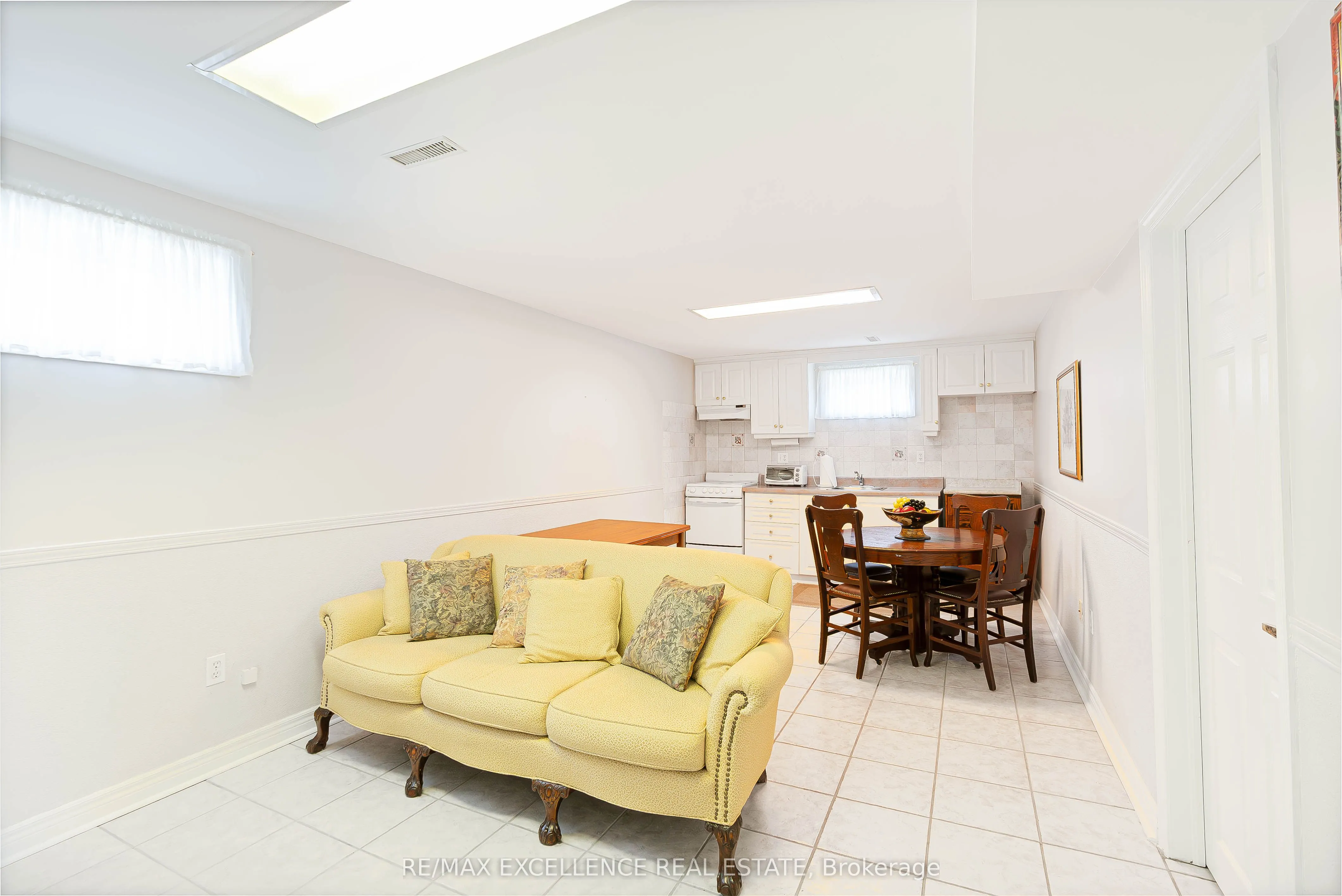 90 Goldsboro Road