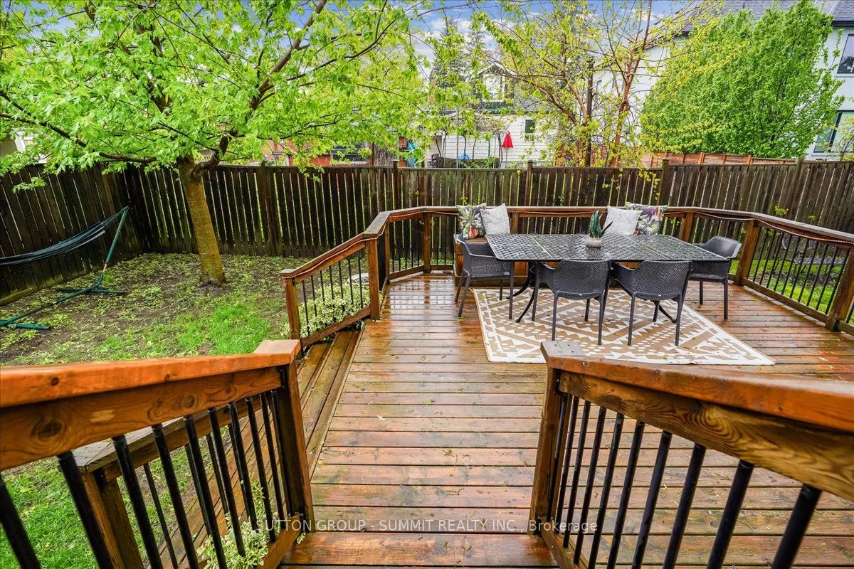 137 Eaglewood Boulevard