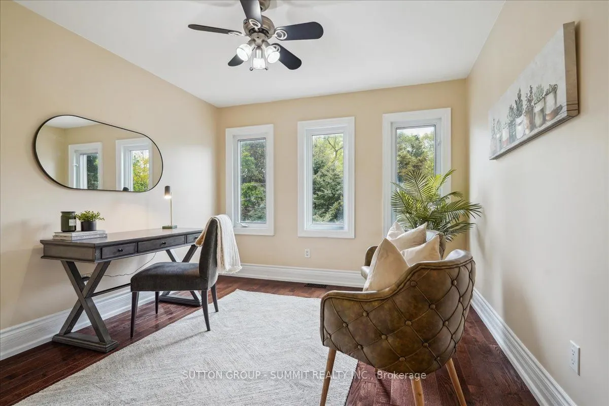 137 Eaglewood Boulevard