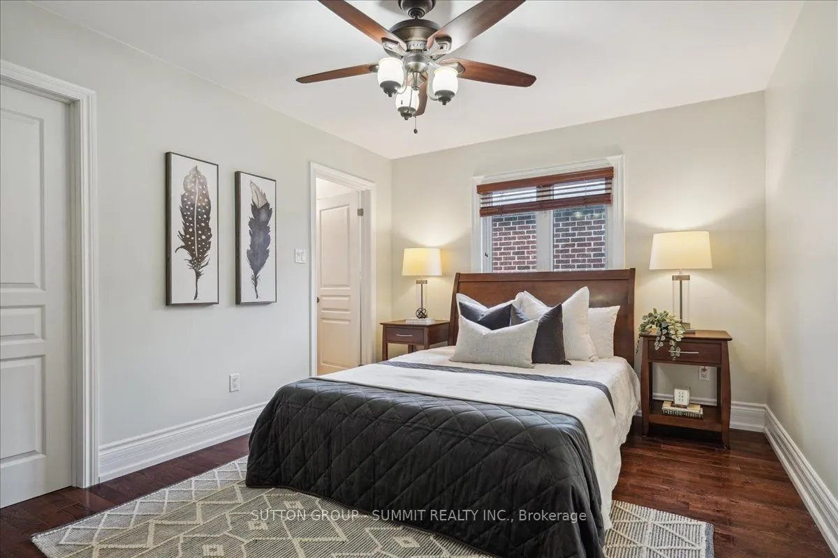 137 Eaglewood Boulevard