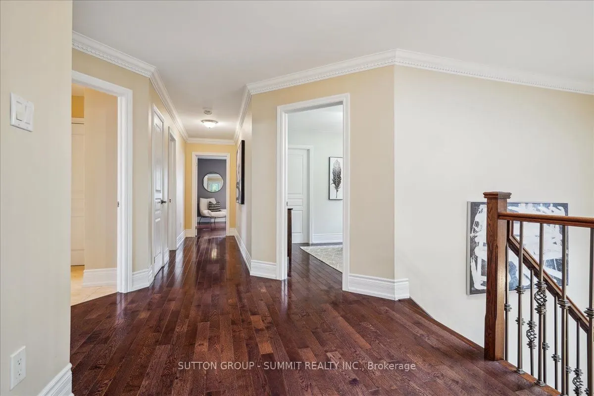 137 Eaglewood Boulevard