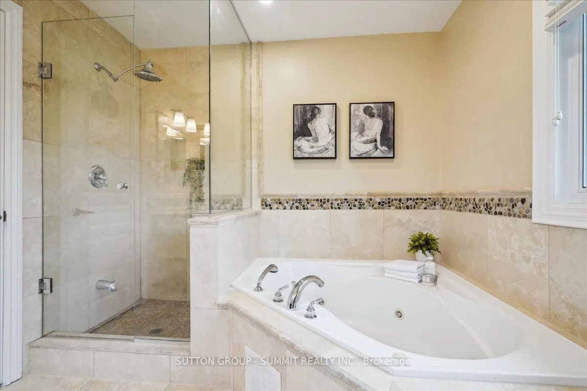 137 Eaglewood Boulevard