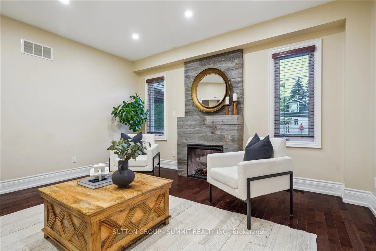 137 Eaglewood Boulevard