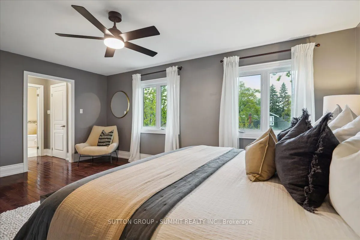 137 Eaglewood Boulevard