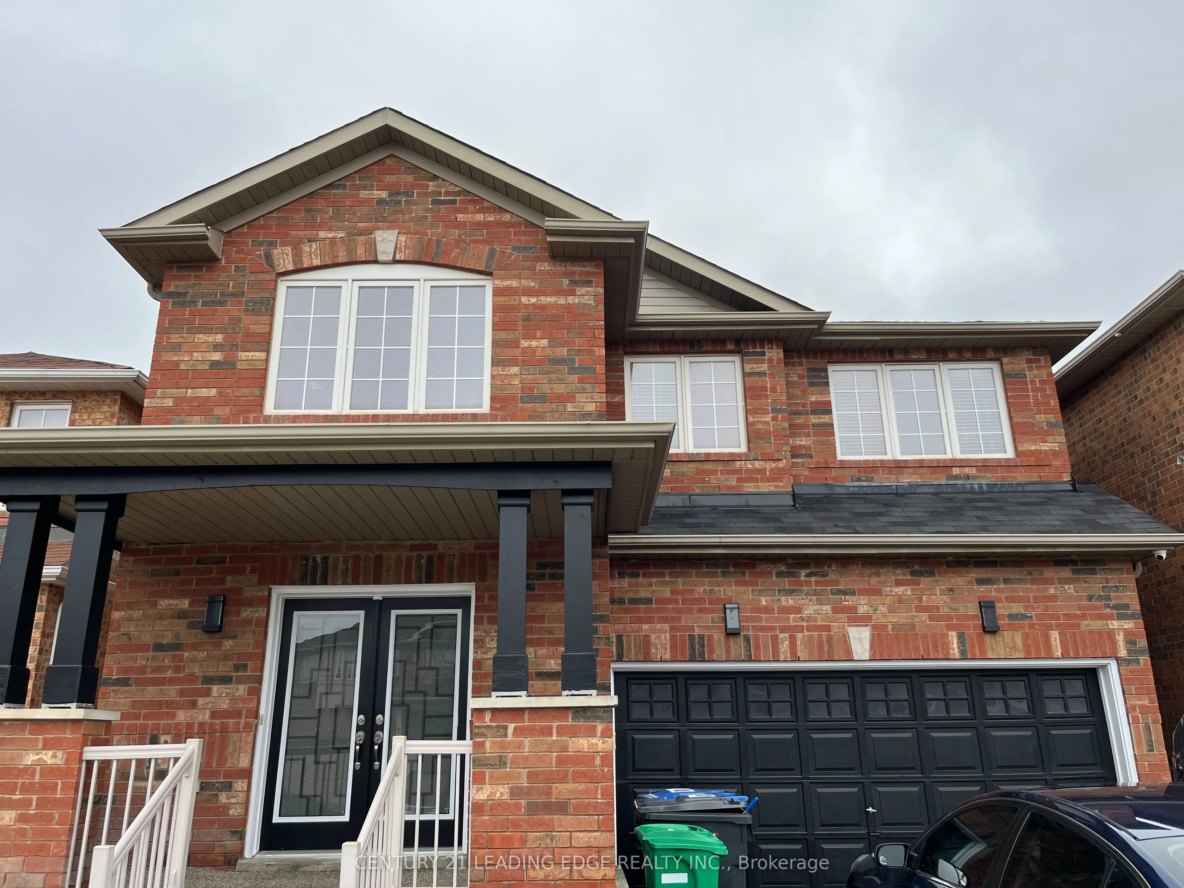 12 Owens Road, #Main & Upper