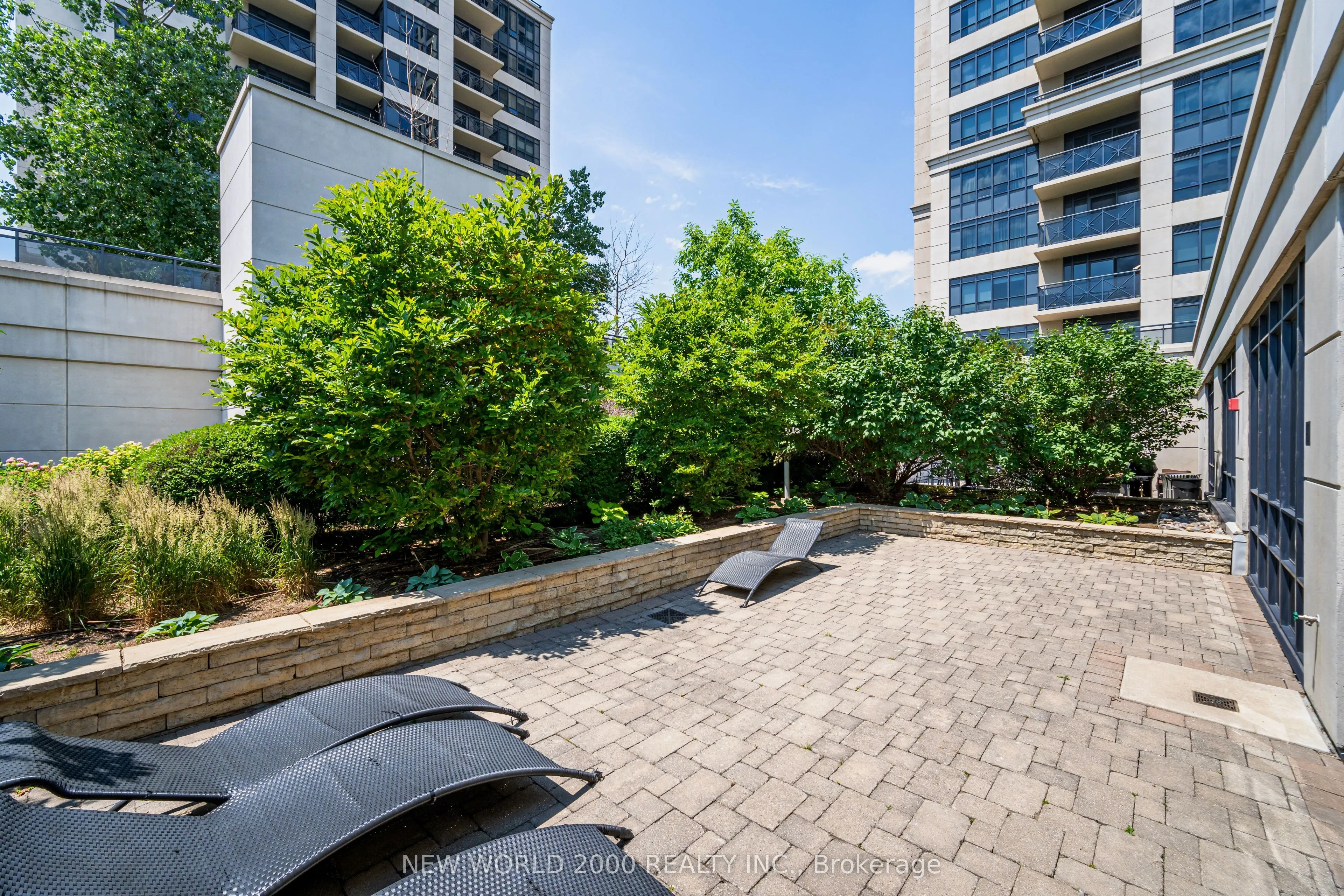 6 Eva Road, #708