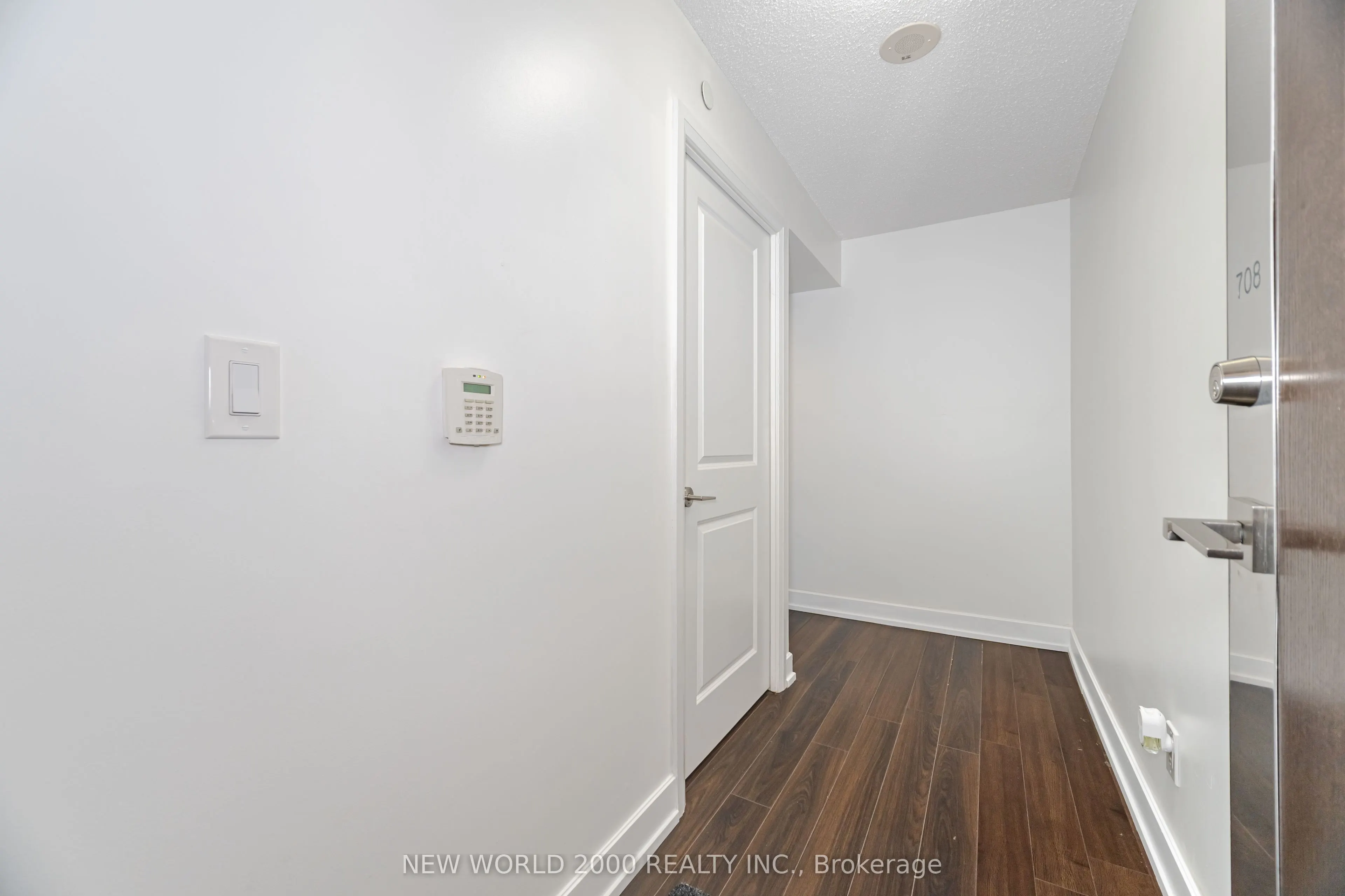 6 Eva Road, #708