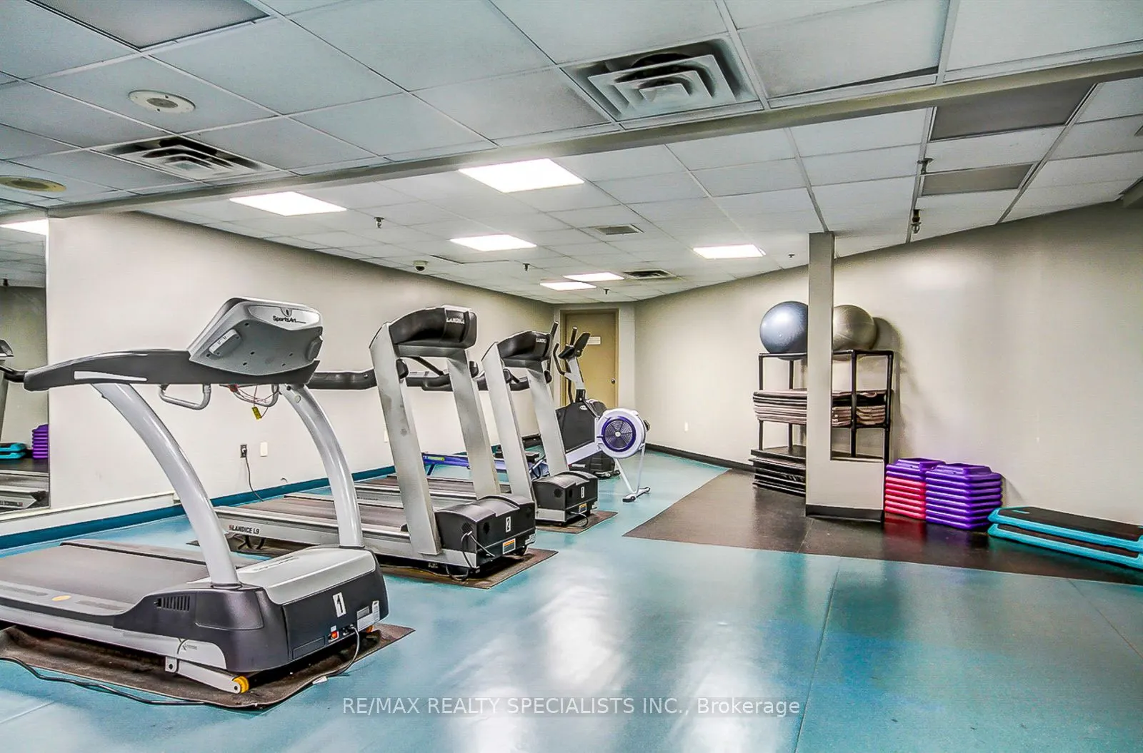 2177 Burnhamthorpe Road W, #1605