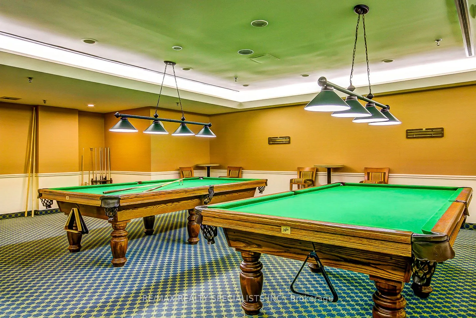 2177 Burnhamthorpe Road W, #1605