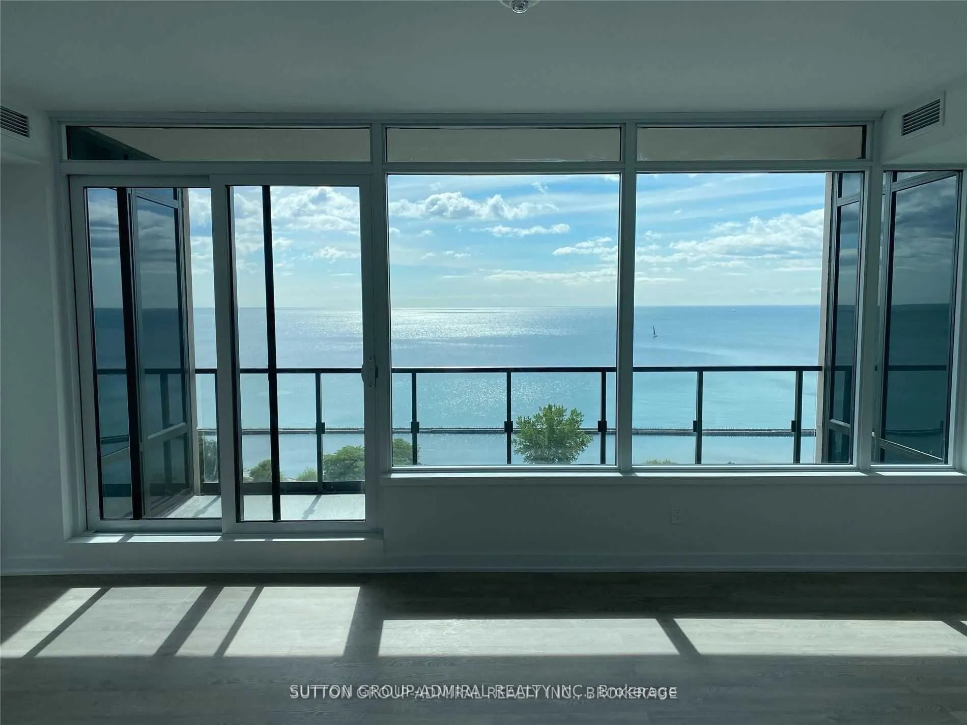 1928 Lakeshore Boulevard W, #3206