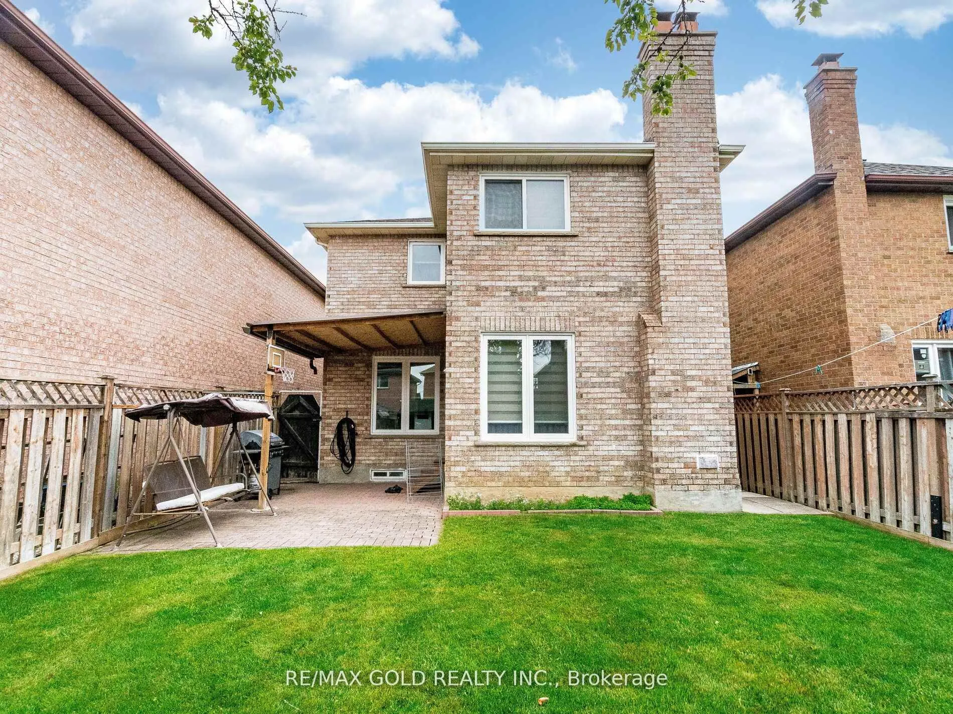 14 Kentucky Drive