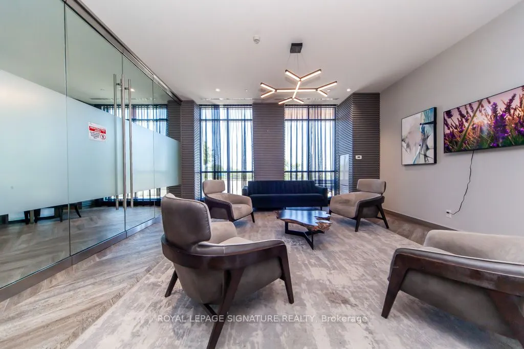50 Thomas Riley Road, #906