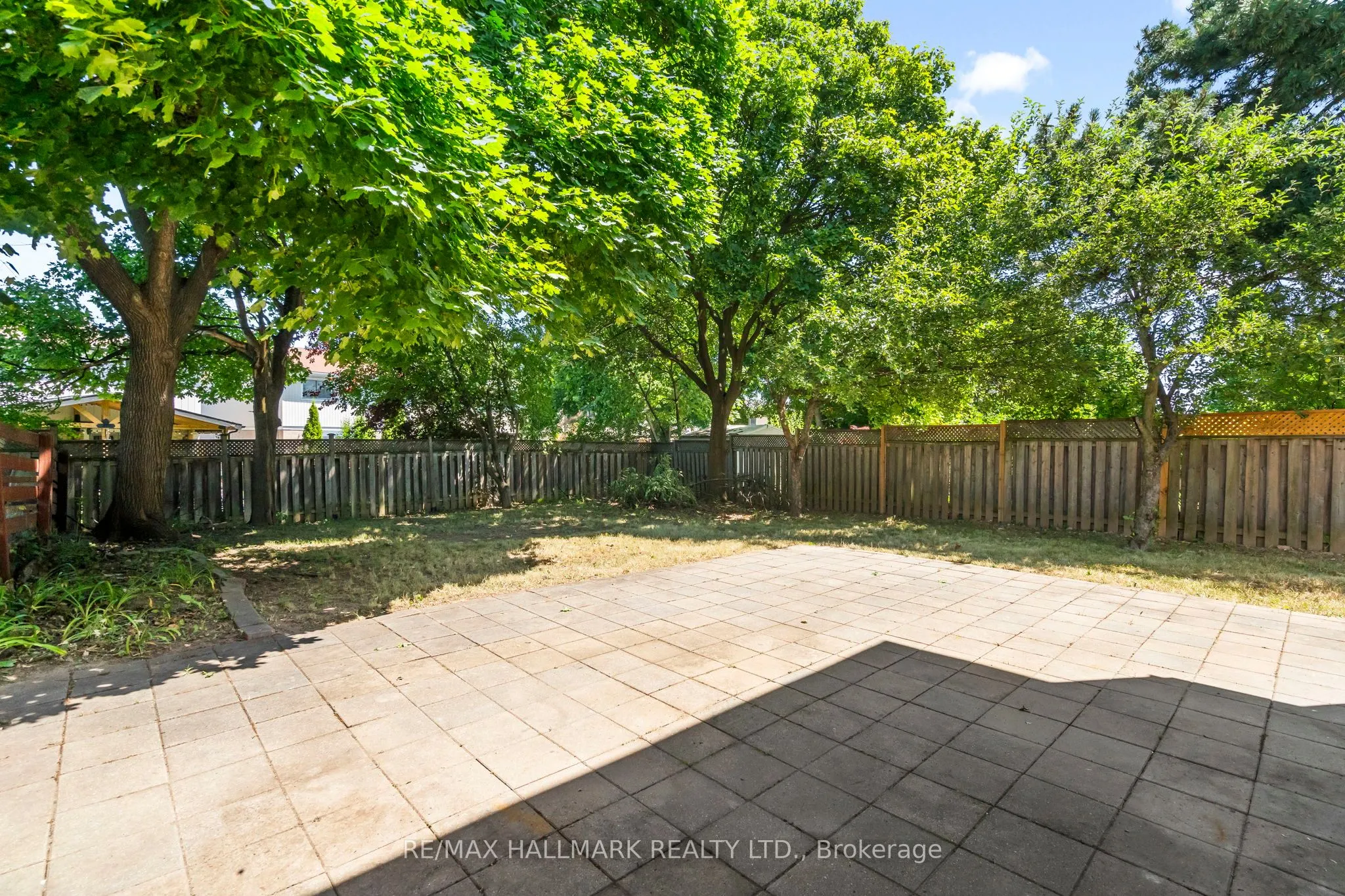 3458 Martins Pine Crescent