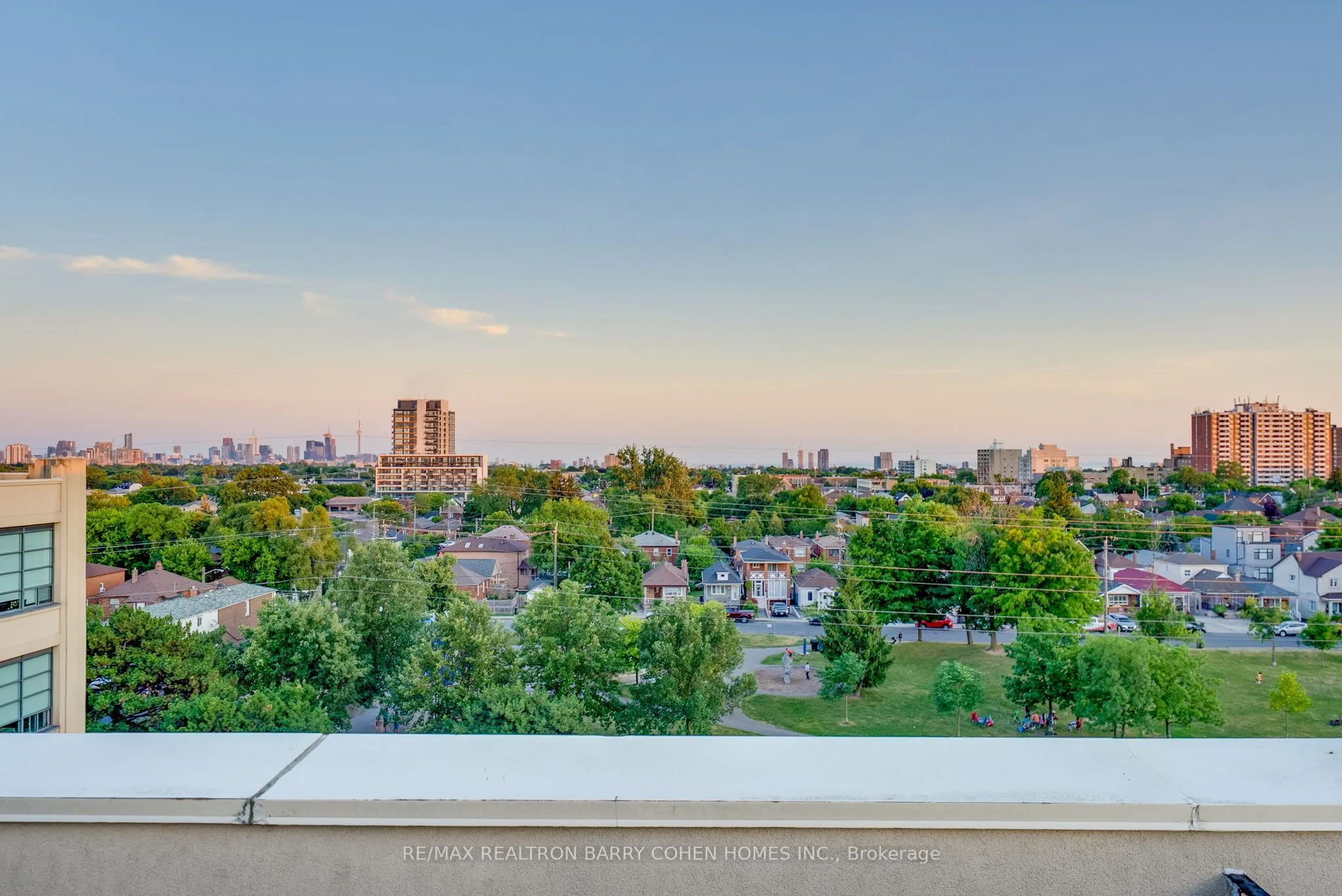 1001 Roselawn Avenue, #116