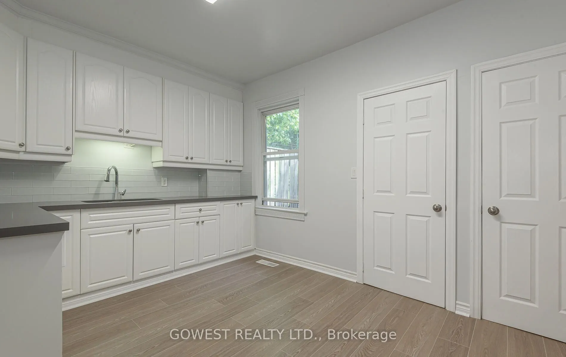 199 Indian Grove