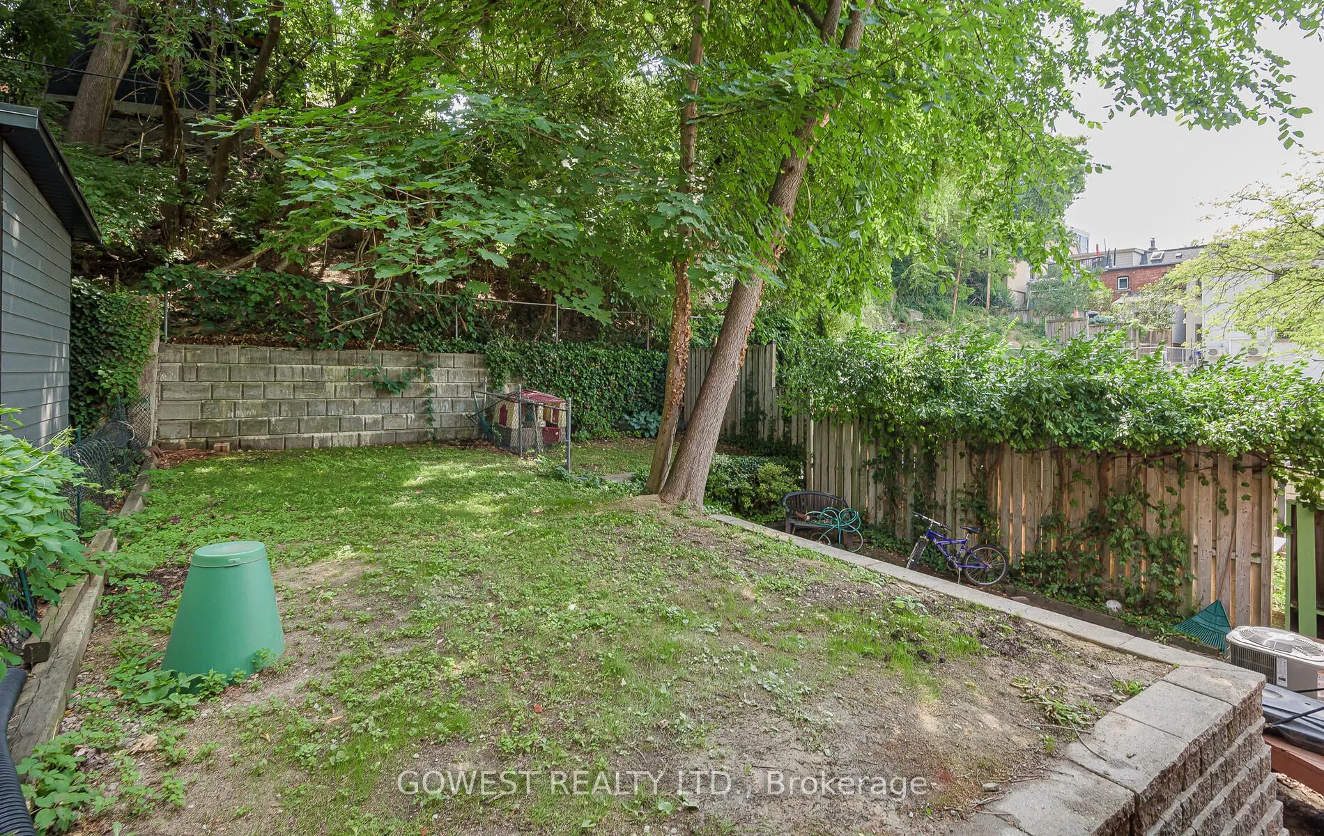 199 Indian Grove