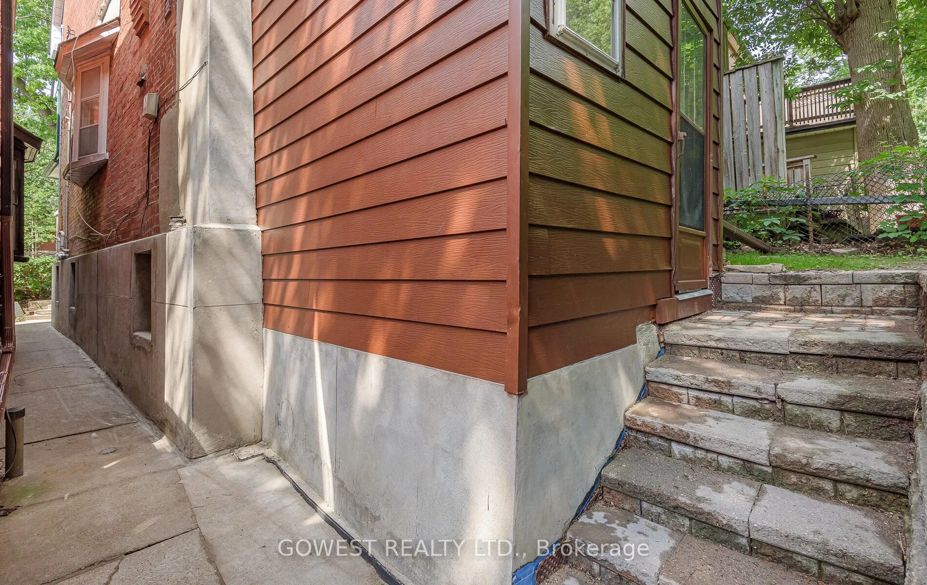 199 Indian Grove