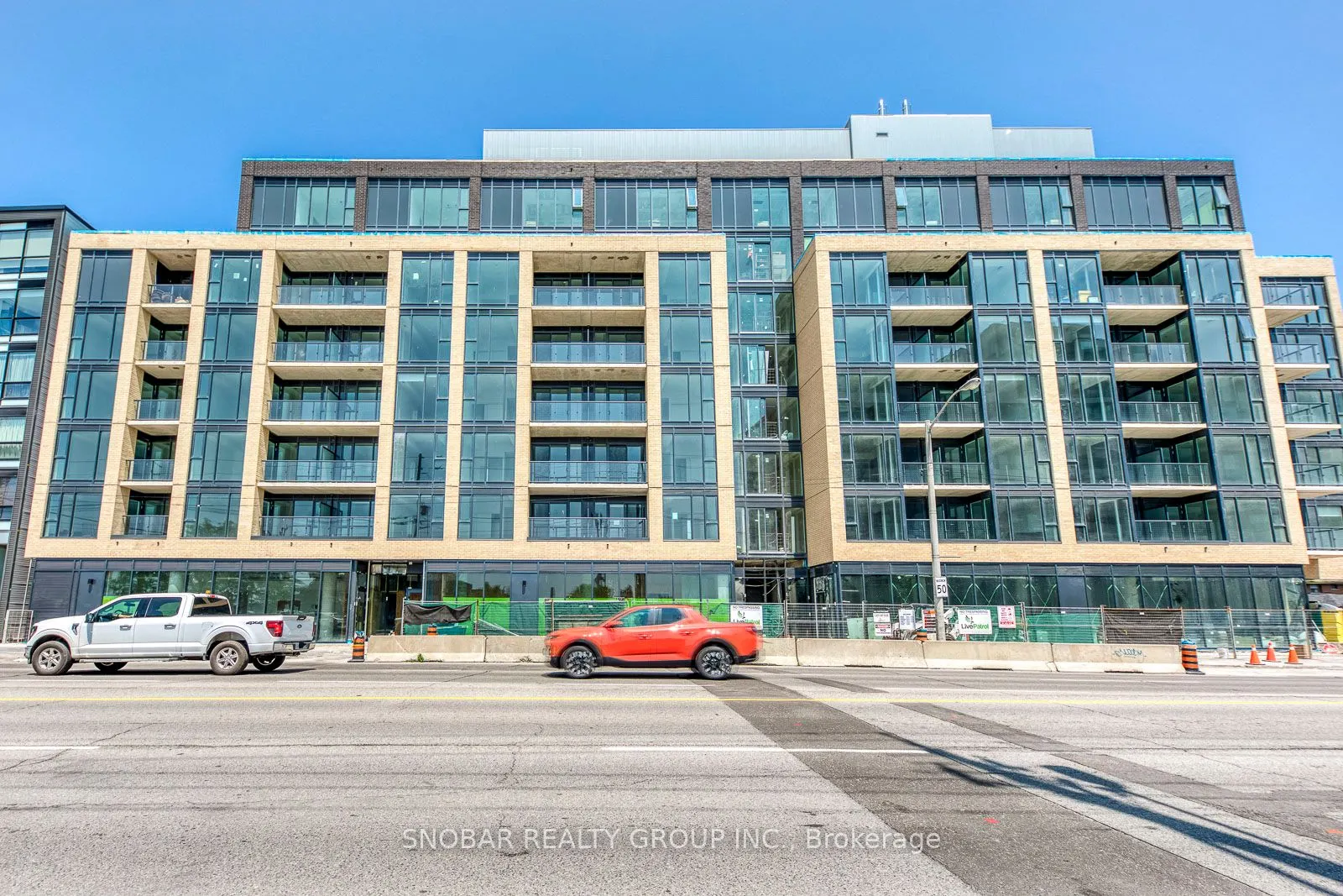 880 The Queensway, #605