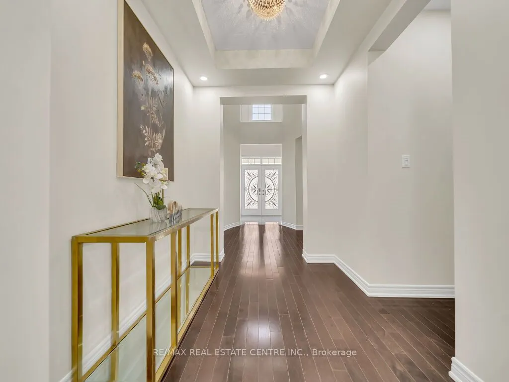10 Vidal Road