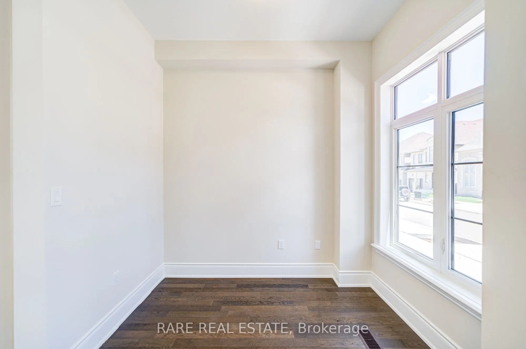 3281 Dove Drive