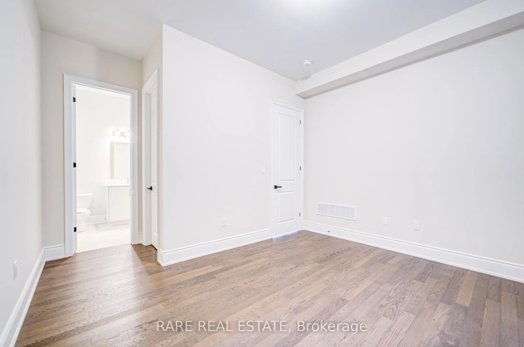 3281 Dove Drive