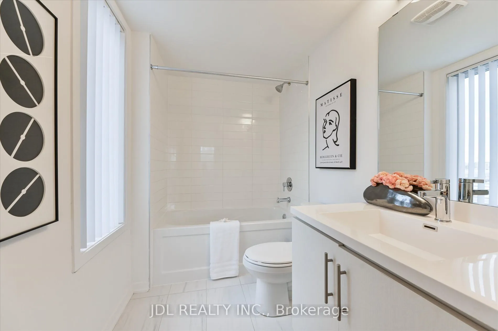 260 Twelfth Street, #12