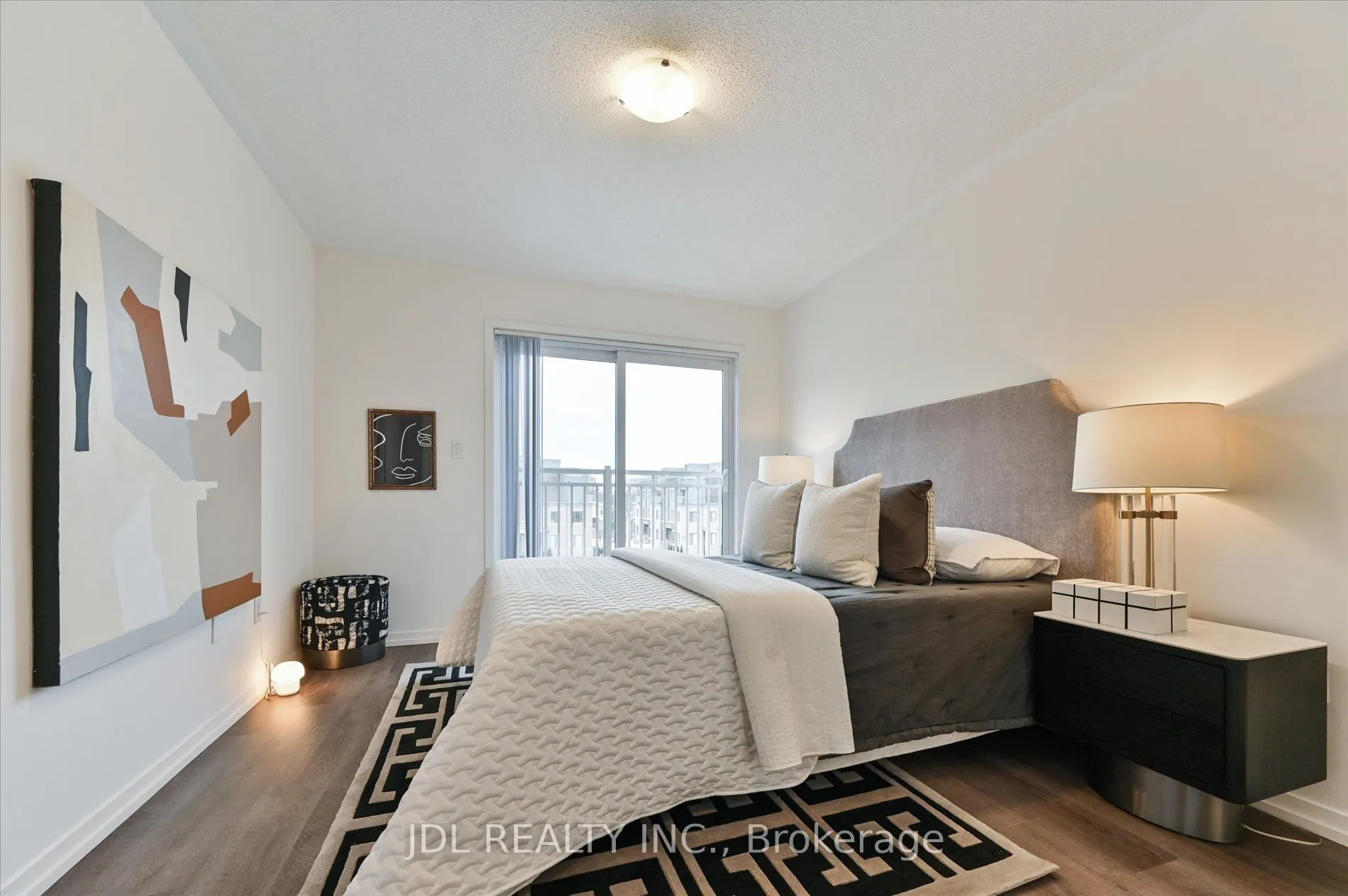 260 Twelfth Street, #12