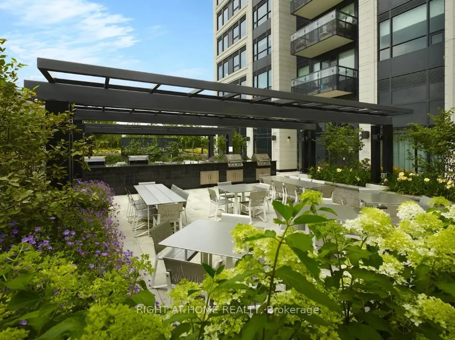10 Eva Road, #507