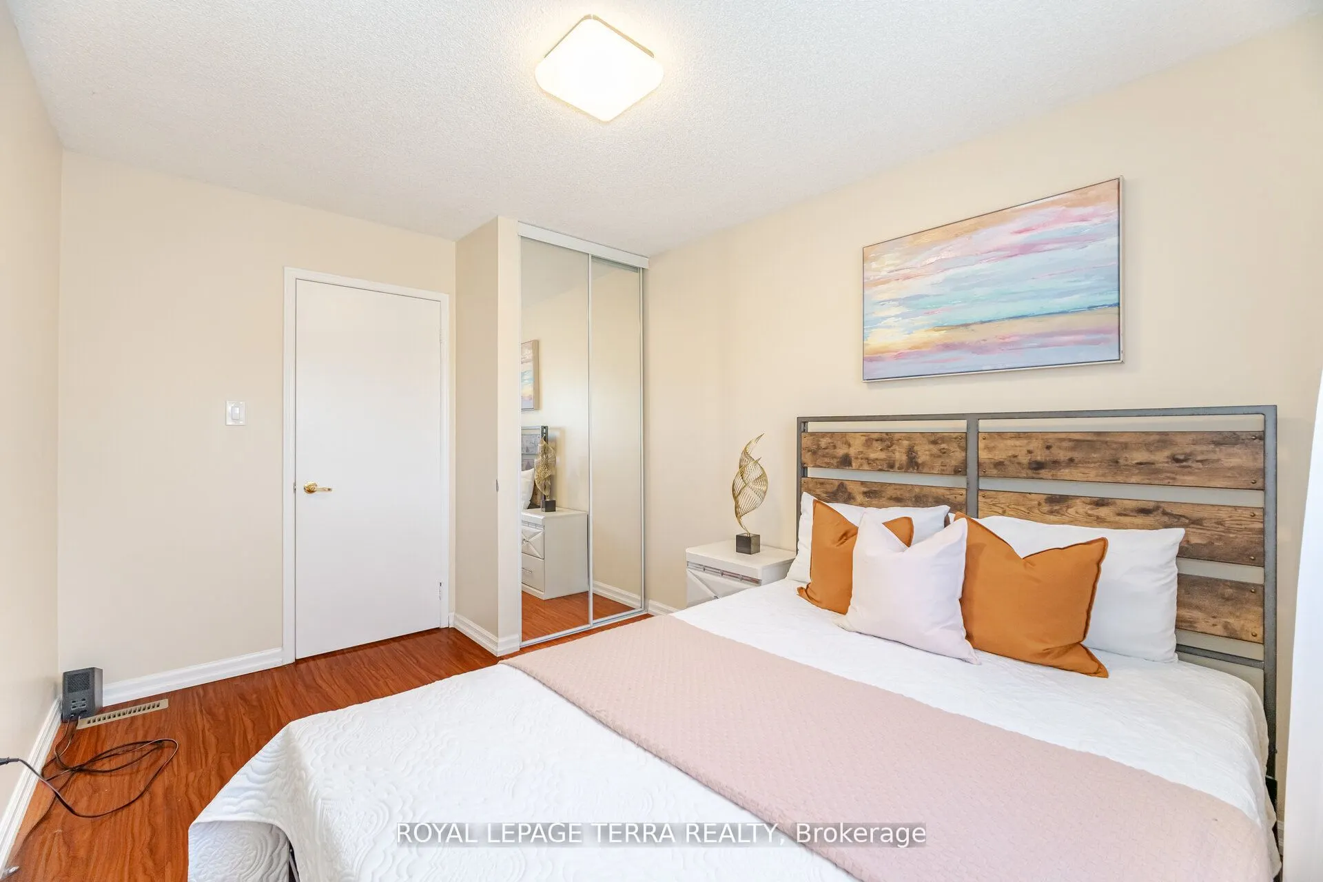 3407 Nighthawk Trail
