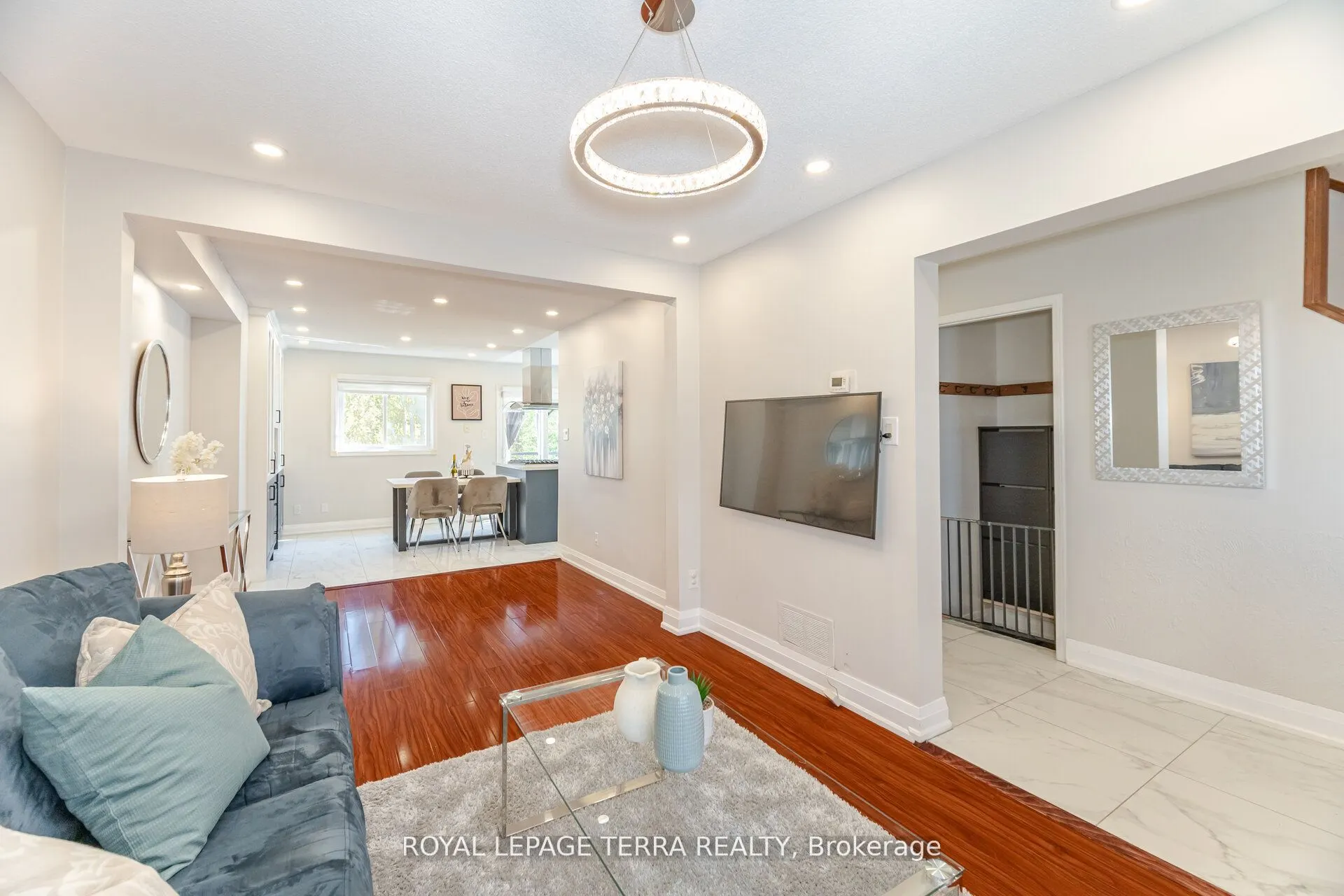 3407 Nighthawk Trail