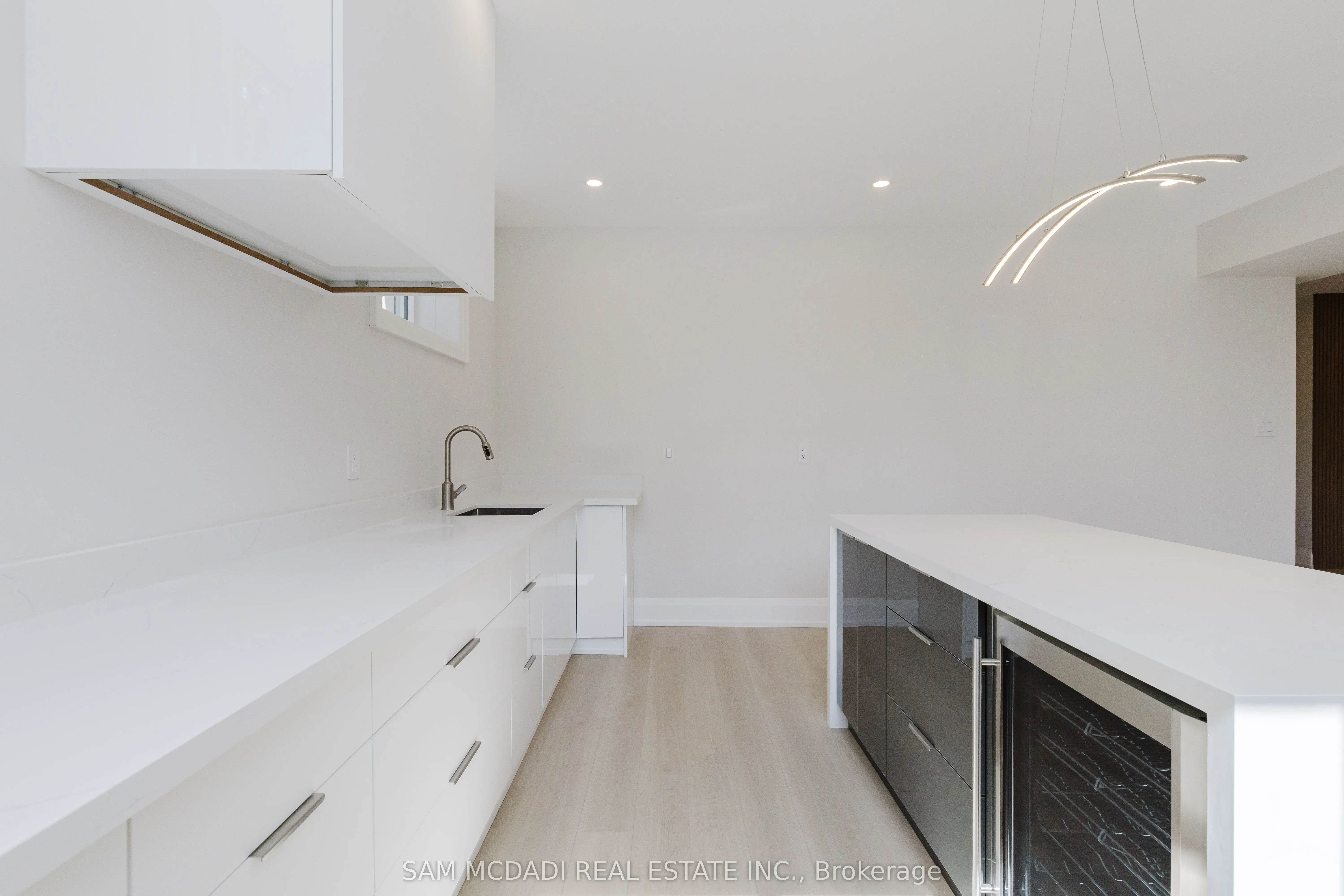 2346 Rebecca Street