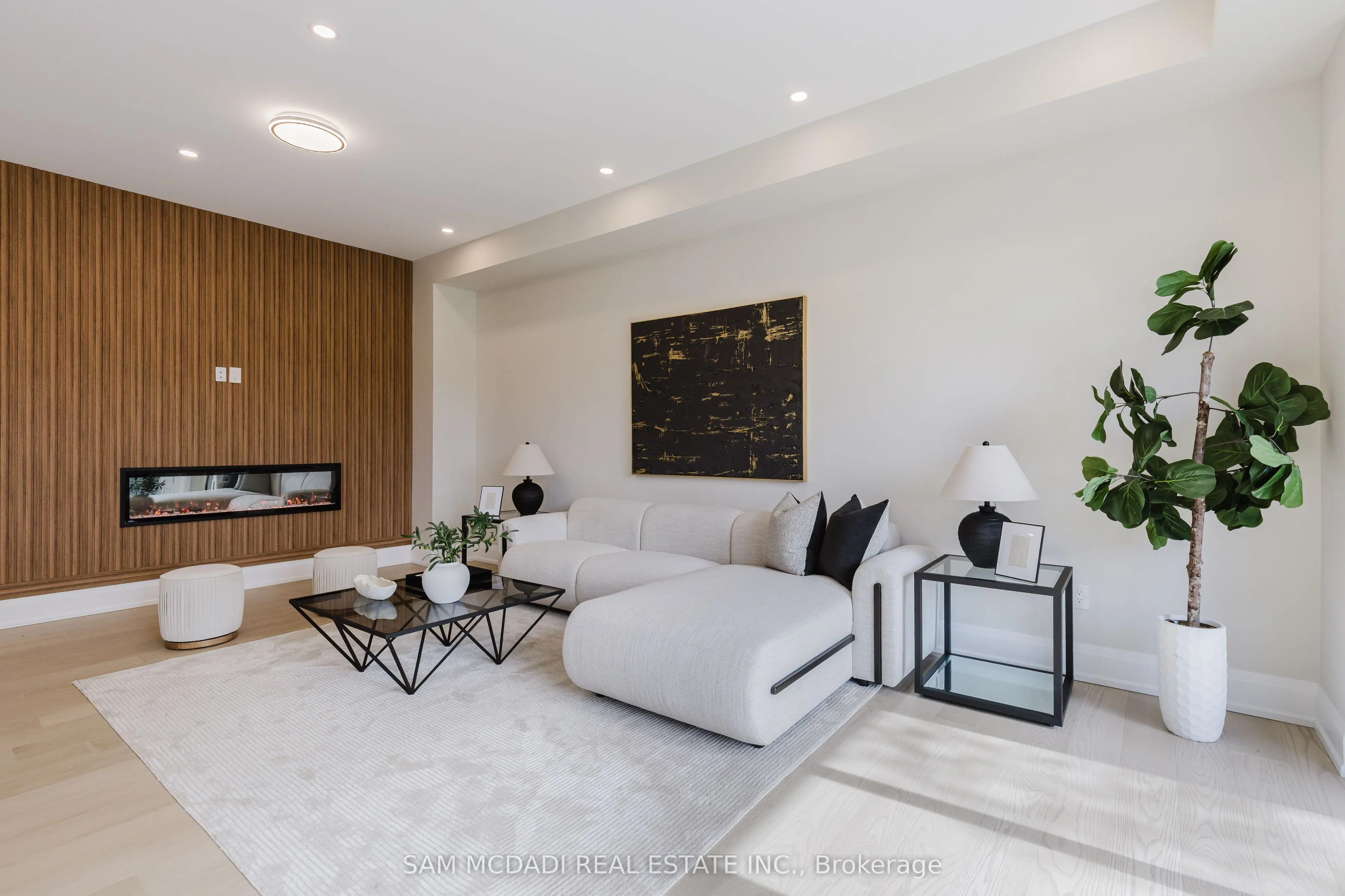 2346 Rebecca Street