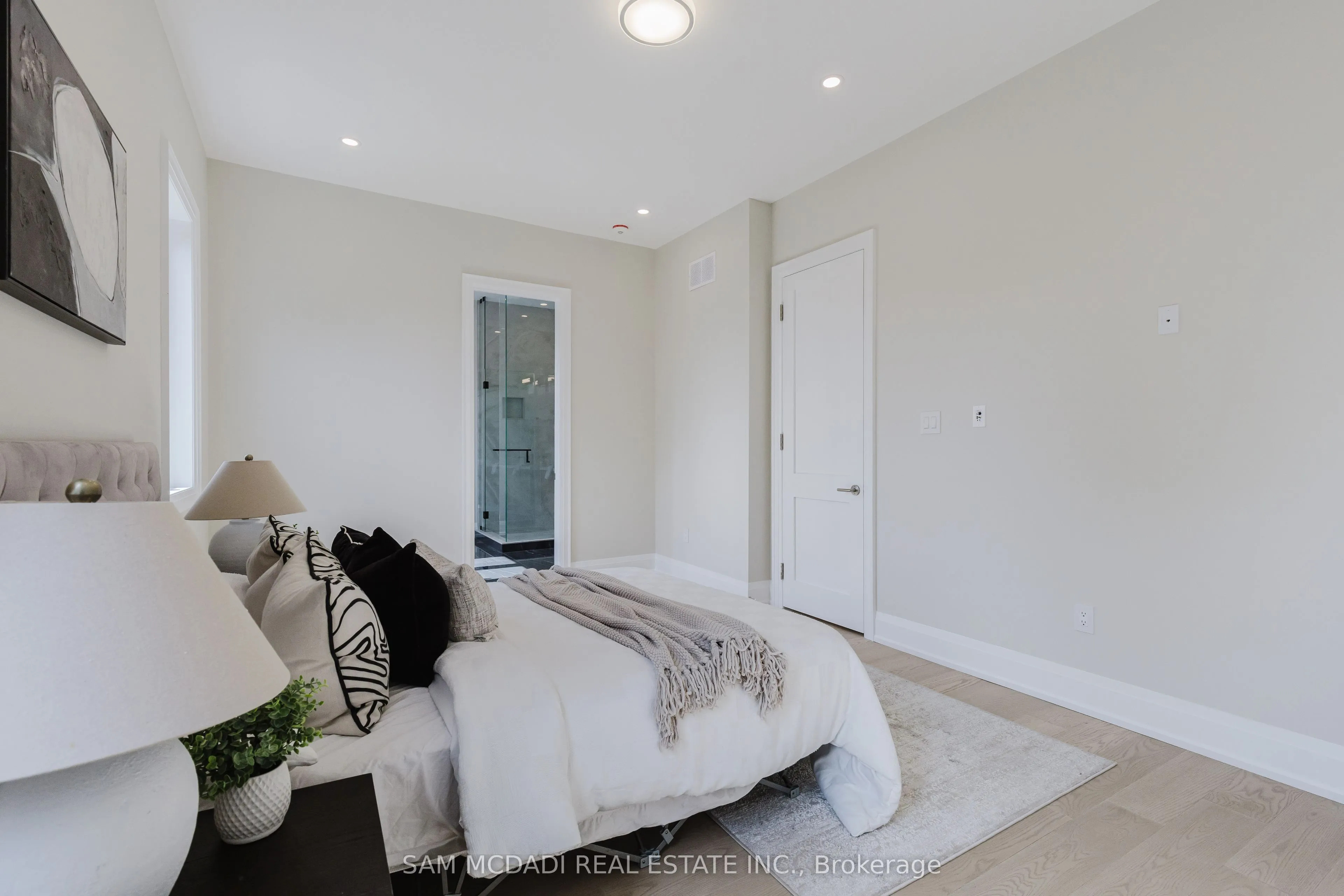 2346 Rebecca Street