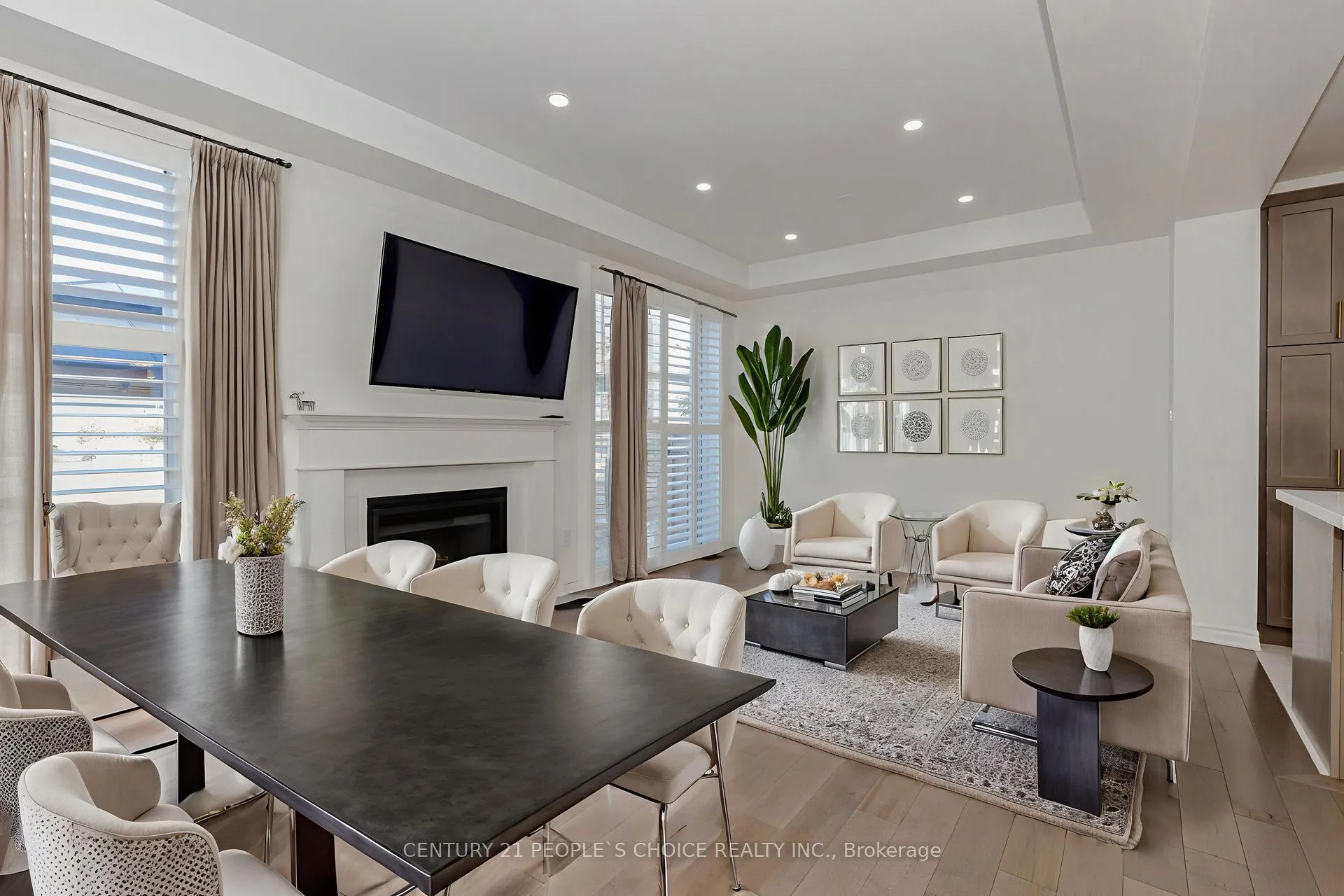 1221 Hazel Way