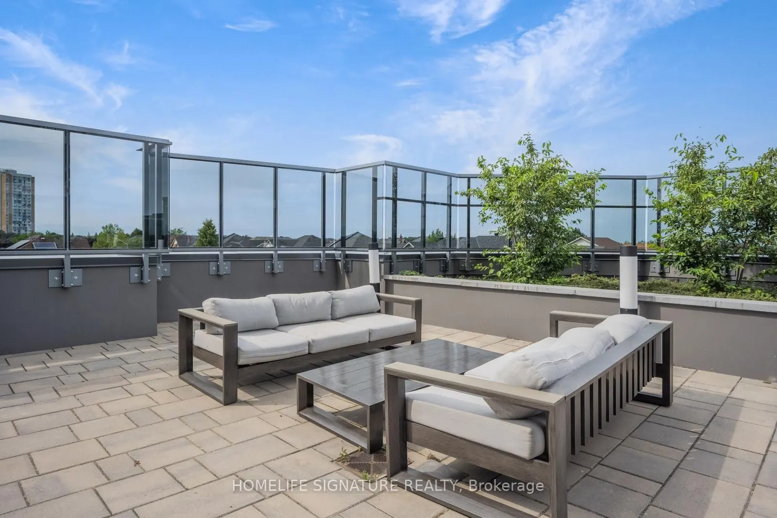 8 Nahani Way, #1006
